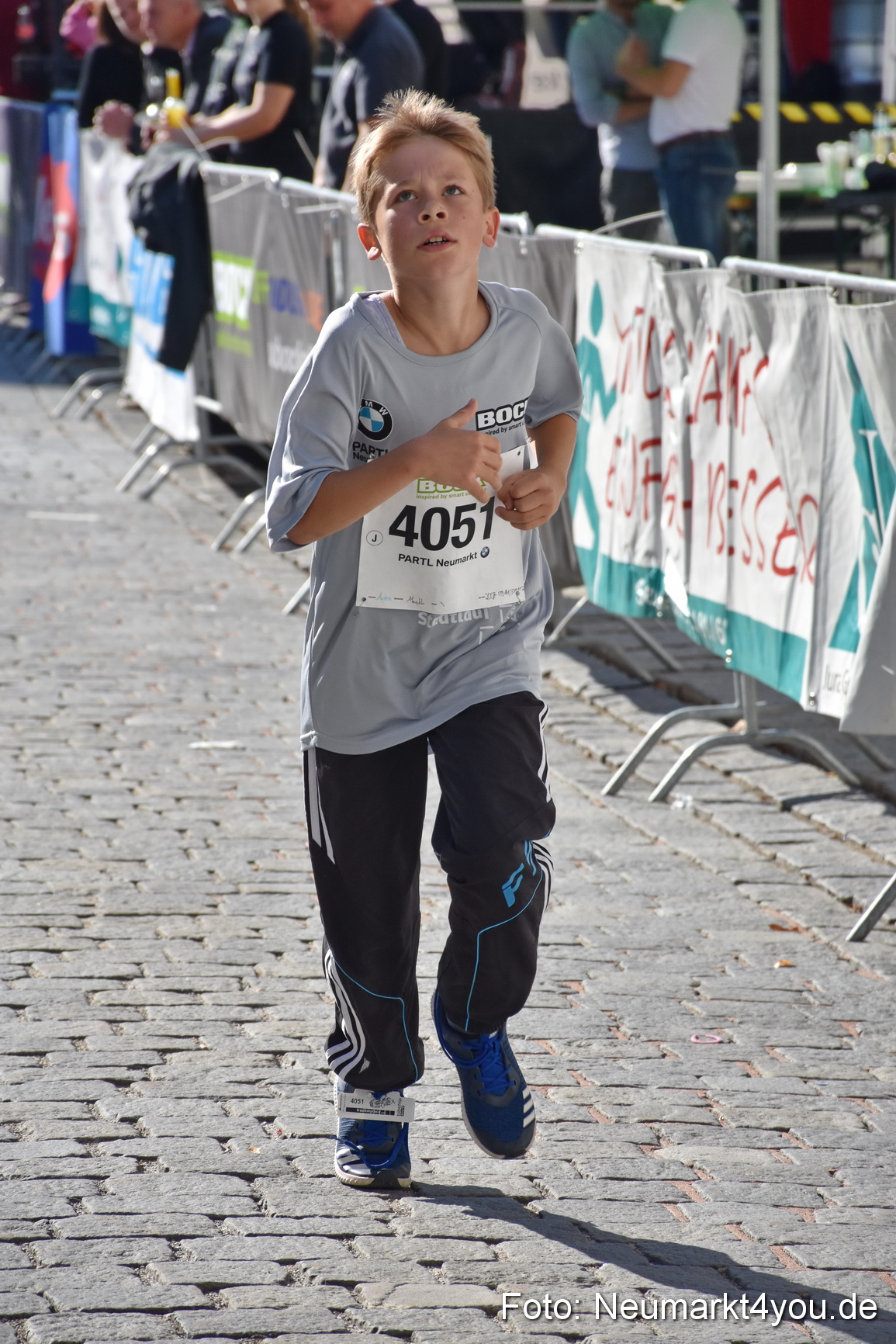Zieleinlauf Stadtlauf Neumarkt 2018 0009