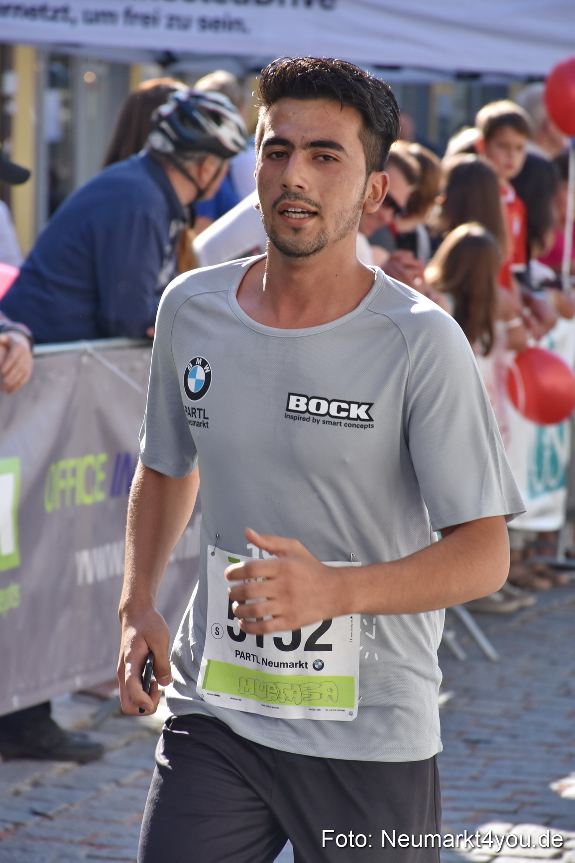Zieleinlauf Stadtlauf Neumarkt 2018 0012