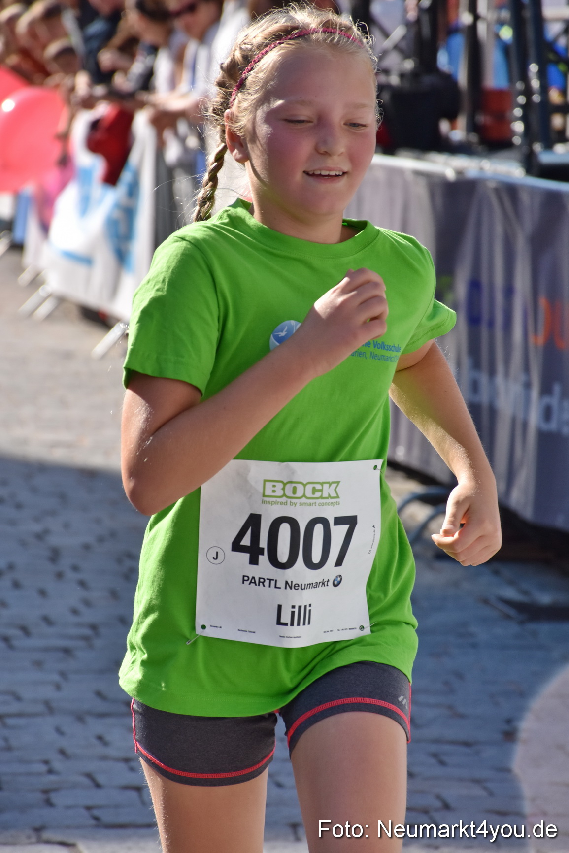Zieleinlauf Stadtlauf Neumarkt 2018 0022