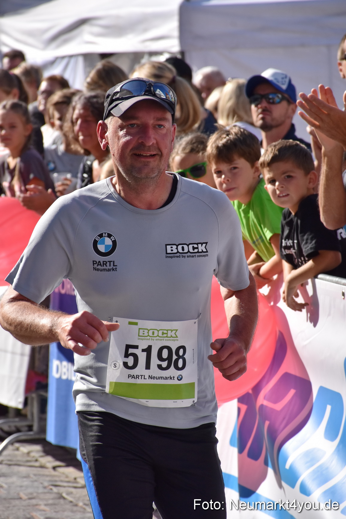Zieleinlauf Stadtlauf Neumarkt 2018 0032