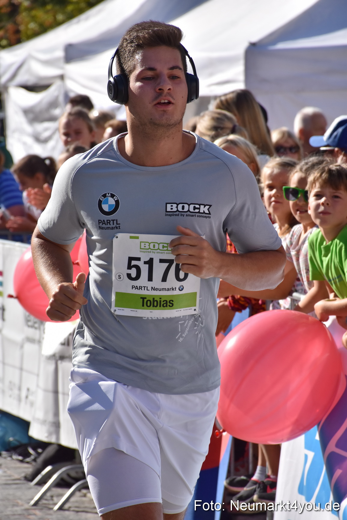 Zieleinlauf Stadtlauf Neumarkt 2018 0035