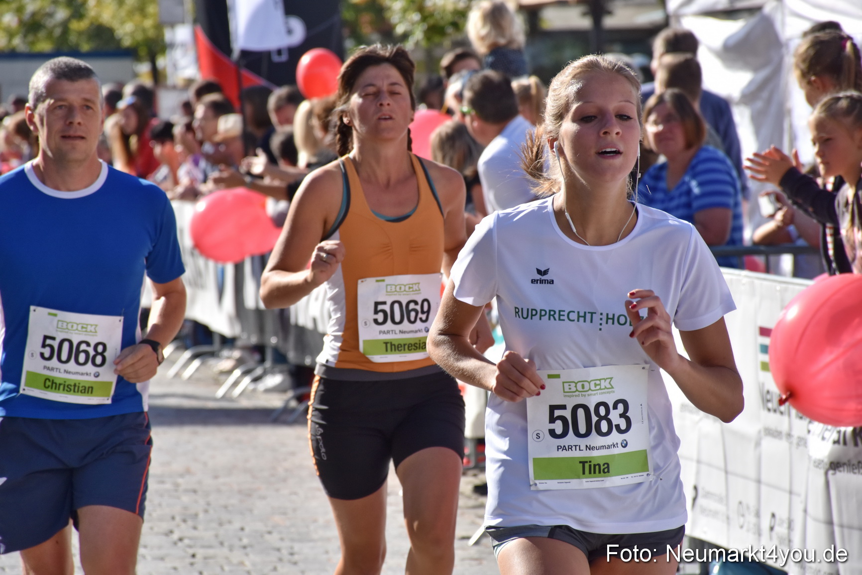 Zieleinlauf Stadtlauf Neumarkt 2018 0051