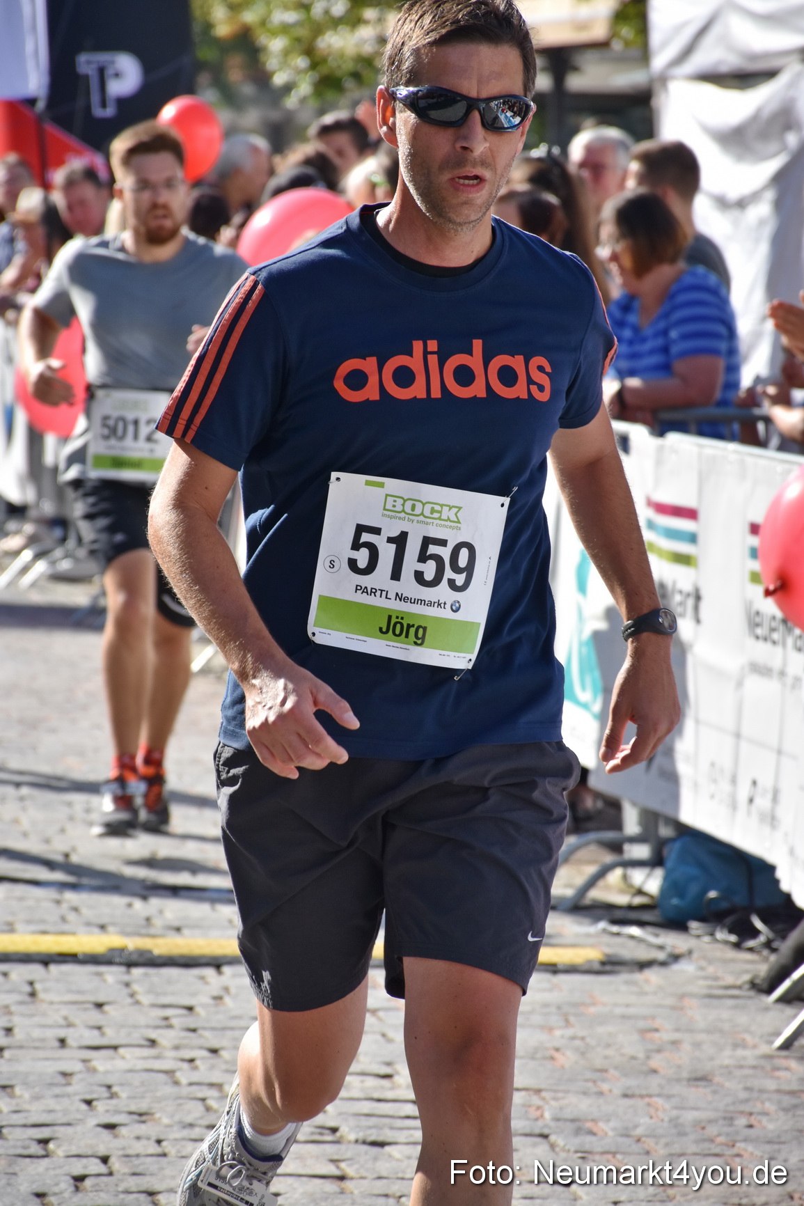 Zieleinlauf Stadtlauf Neumarkt 2018 0054