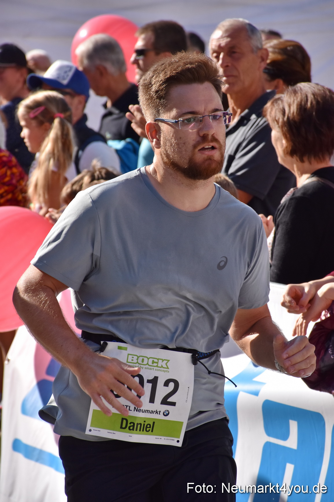 Zieleinlauf Stadtlauf Neumarkt 2018 0056