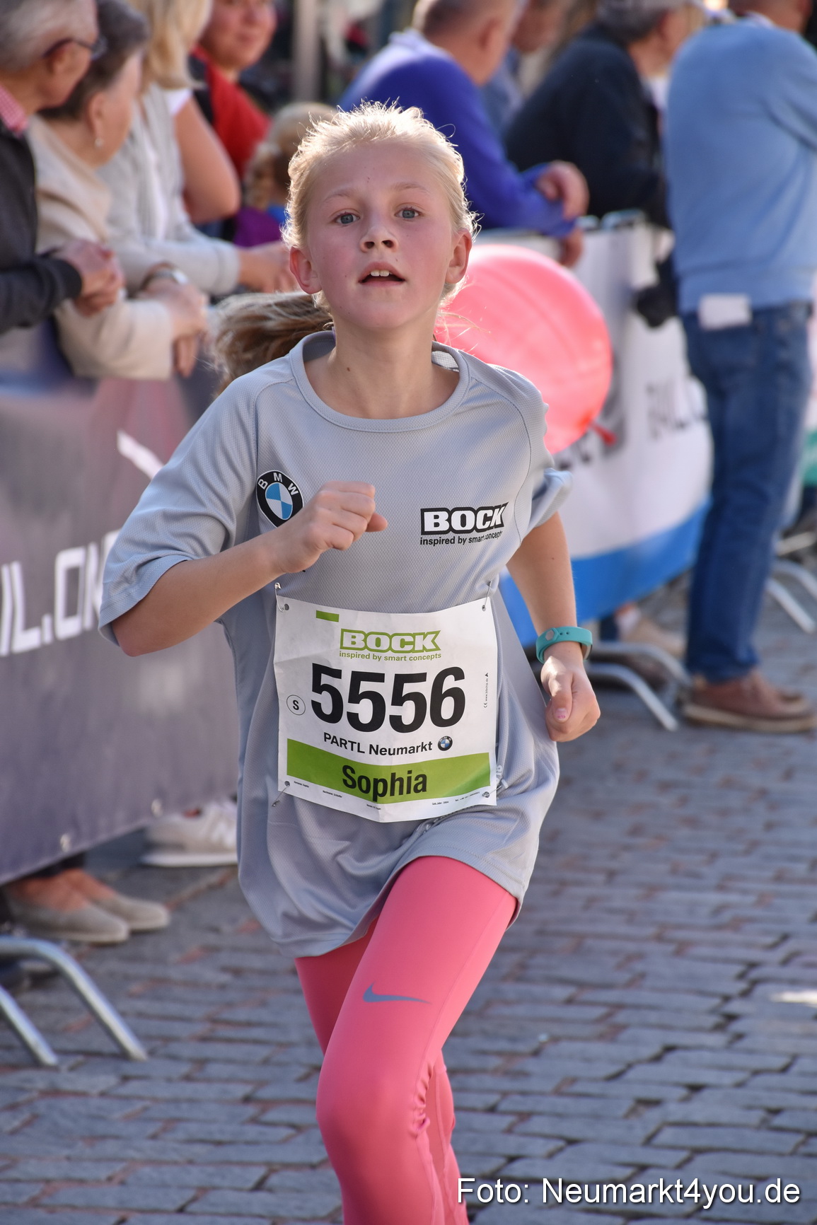 Zieleinlauf Stadtlauf Neumarkt 2018 0060