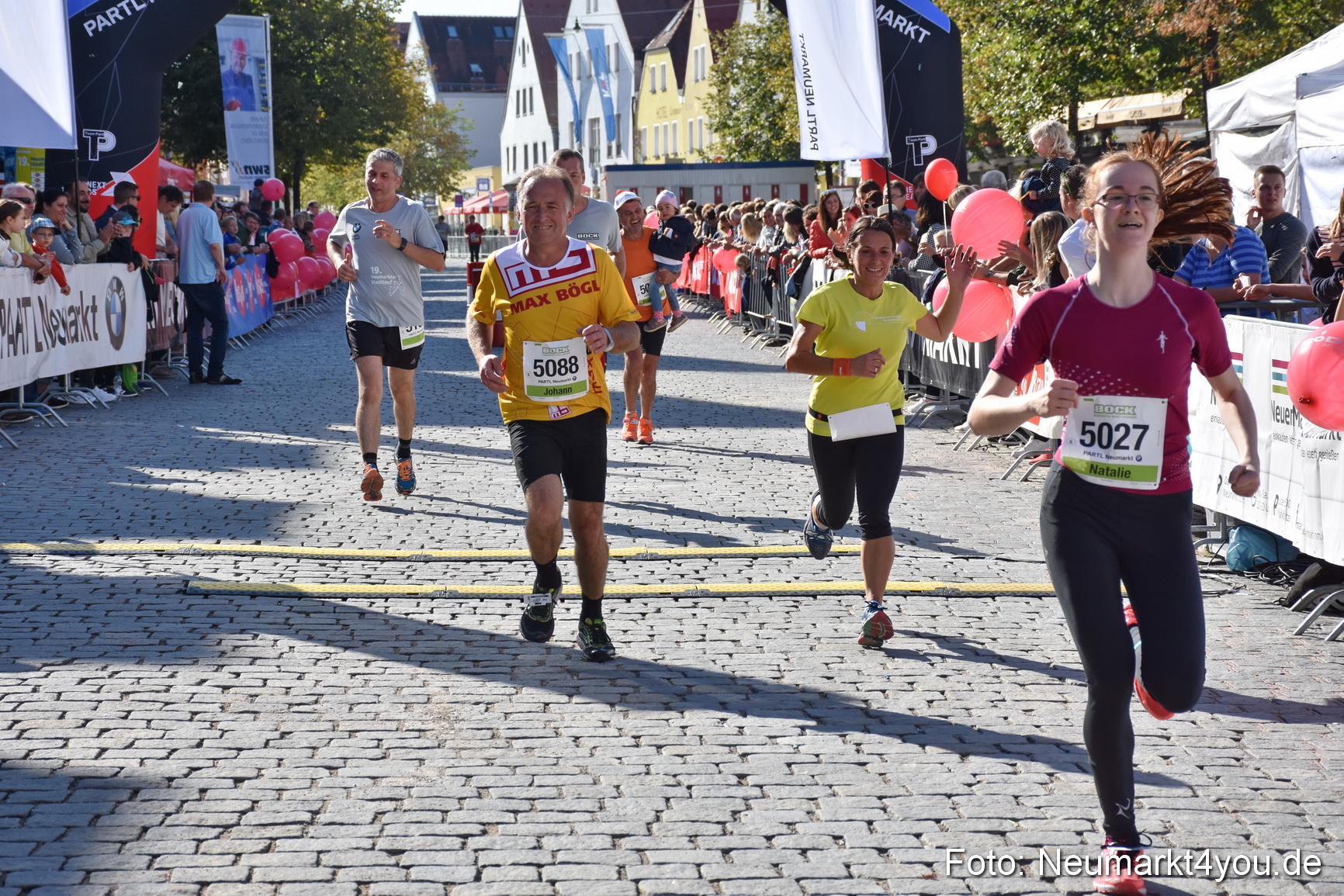 Zieleinlauf Stadtlauf Neumarkt 2018 0061