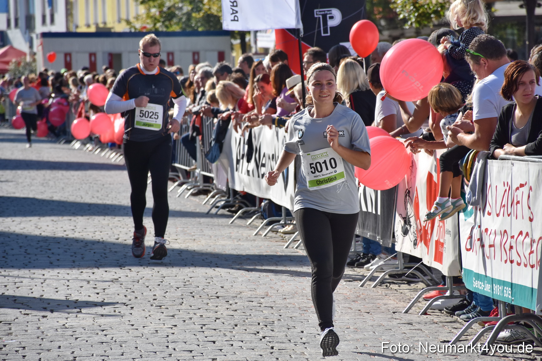 Zieleinlauf Stadtlauf Neumarkt 2018 0067
