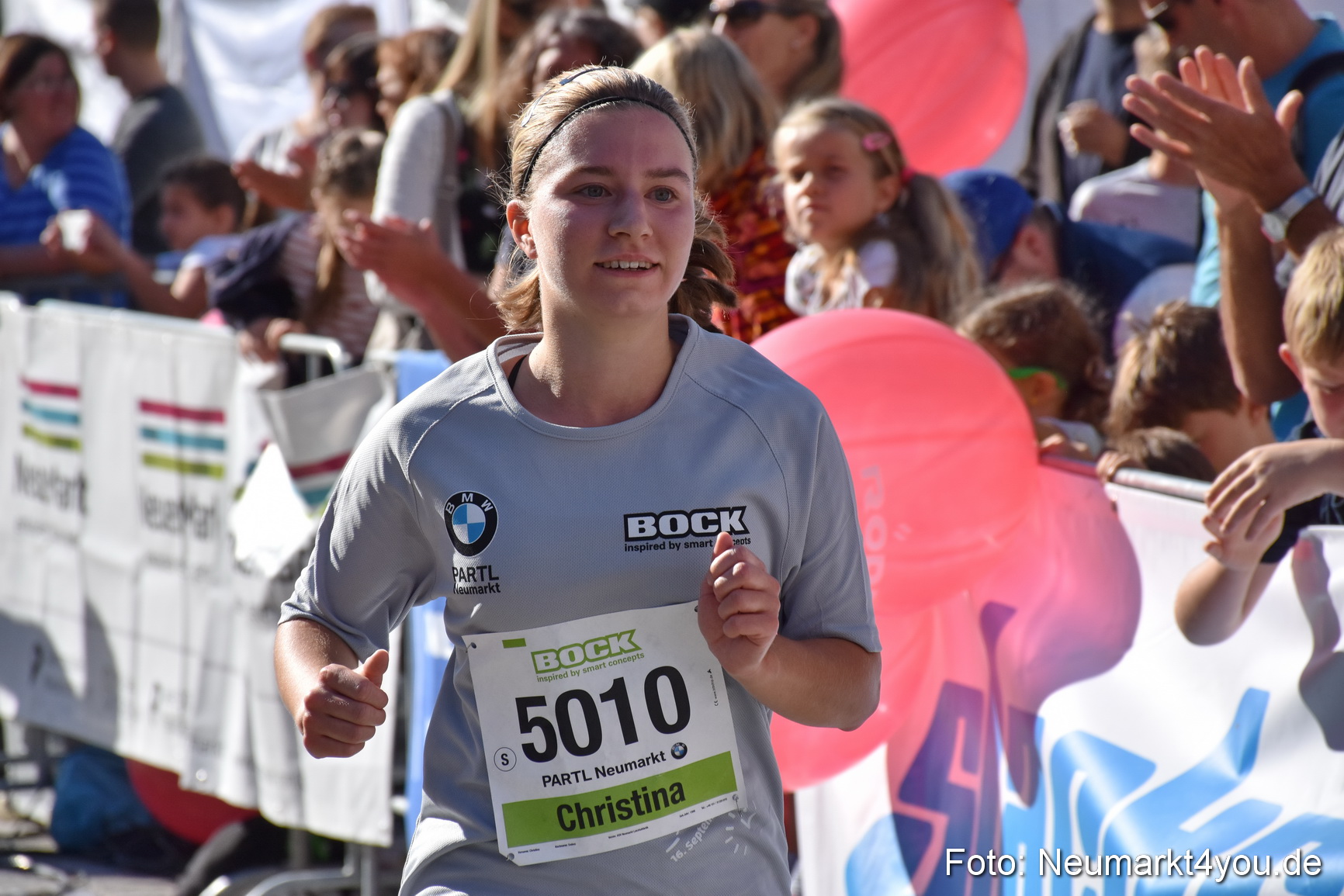 Zieleinlauf Stadtlauf Neumarkt 2018 0068