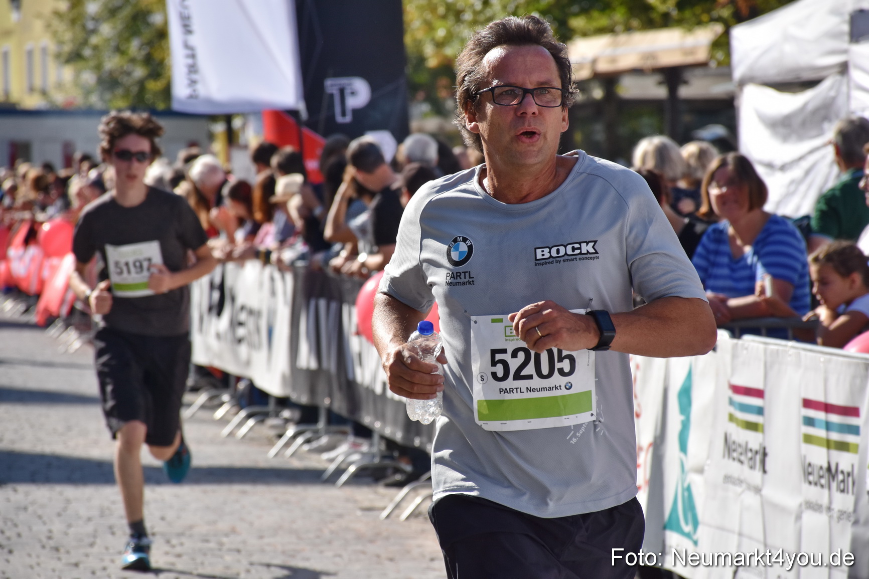 Zieleinlauf Stadtlauf Neumarkt 2018 0073