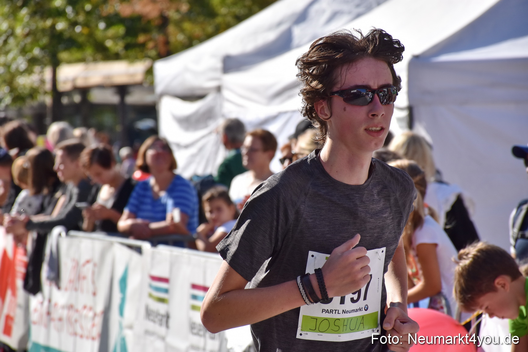 Zieleinlauf Stadtlauf Neumarkt 2018 0074