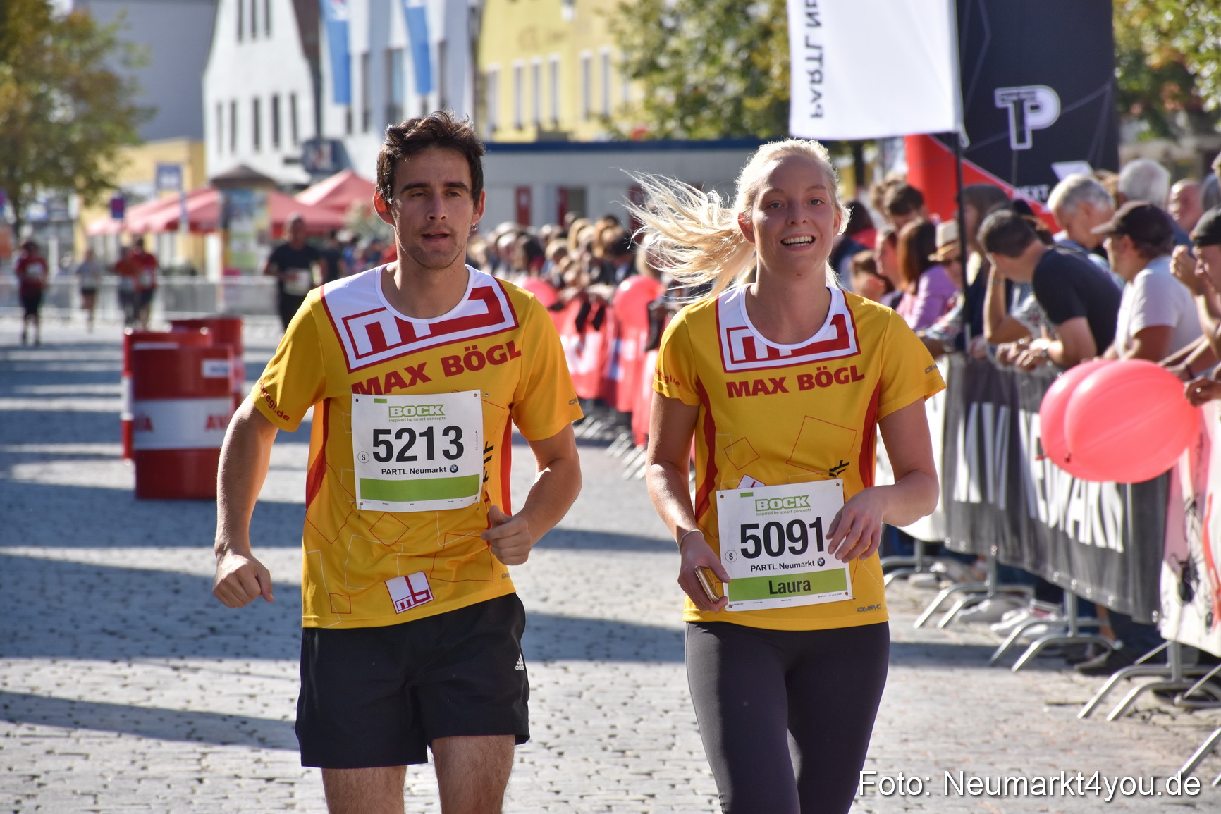 Zieleinlauf Stadtlauf Neumarkt 2018 0075
