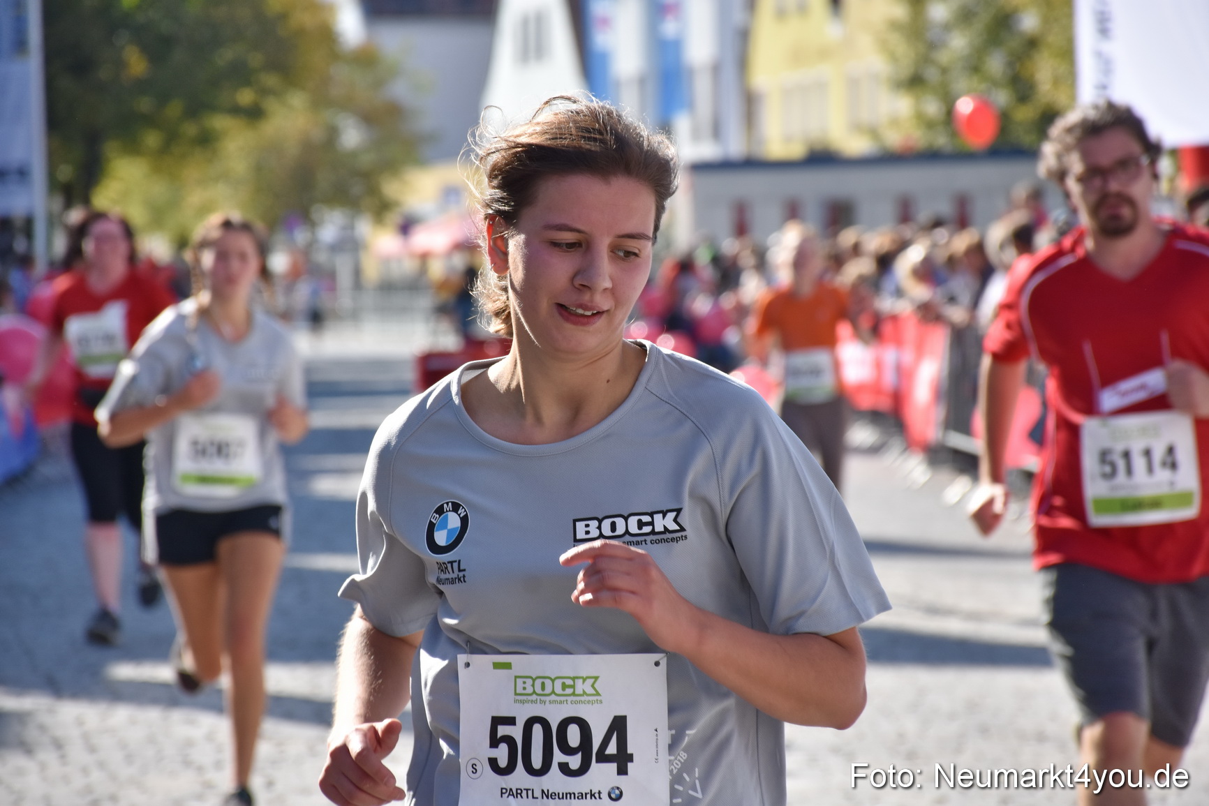 Zieleinlauf Stadtlauf Neumarkt 2018 0077