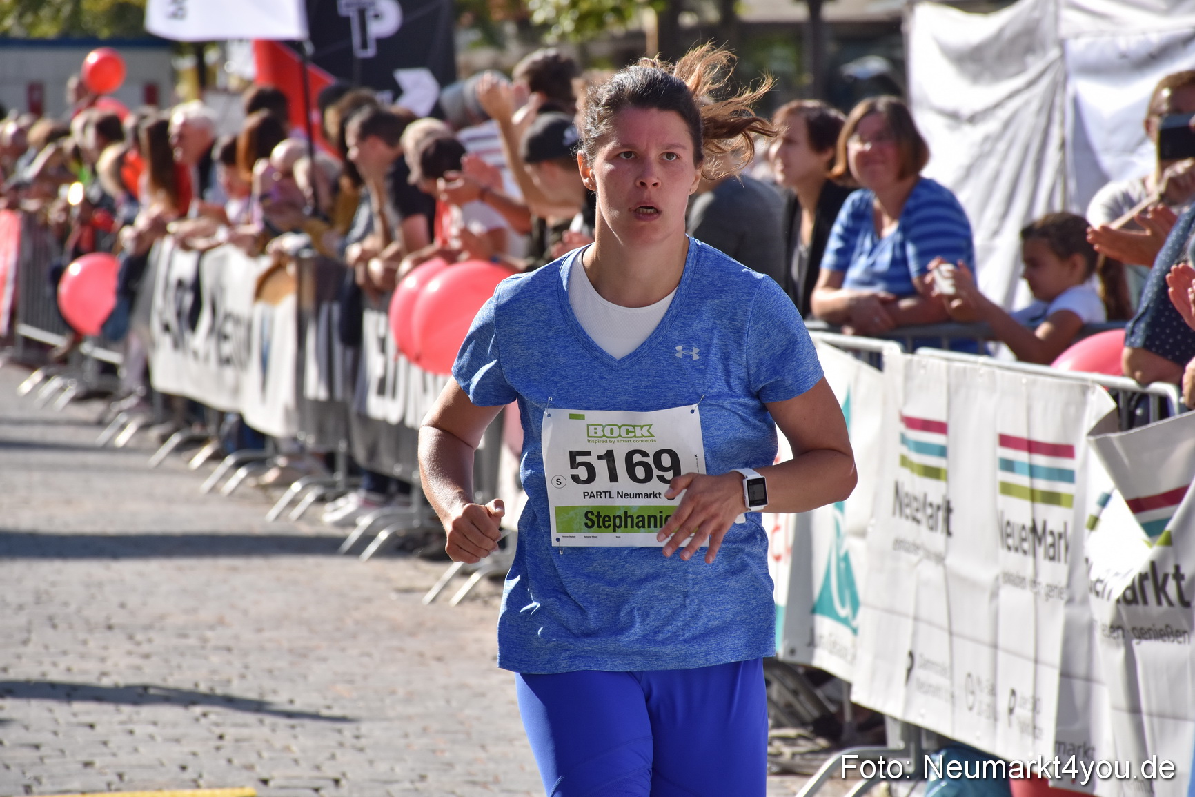 Zieleinlauf Stadtlauf Neumarkt 2018 0089