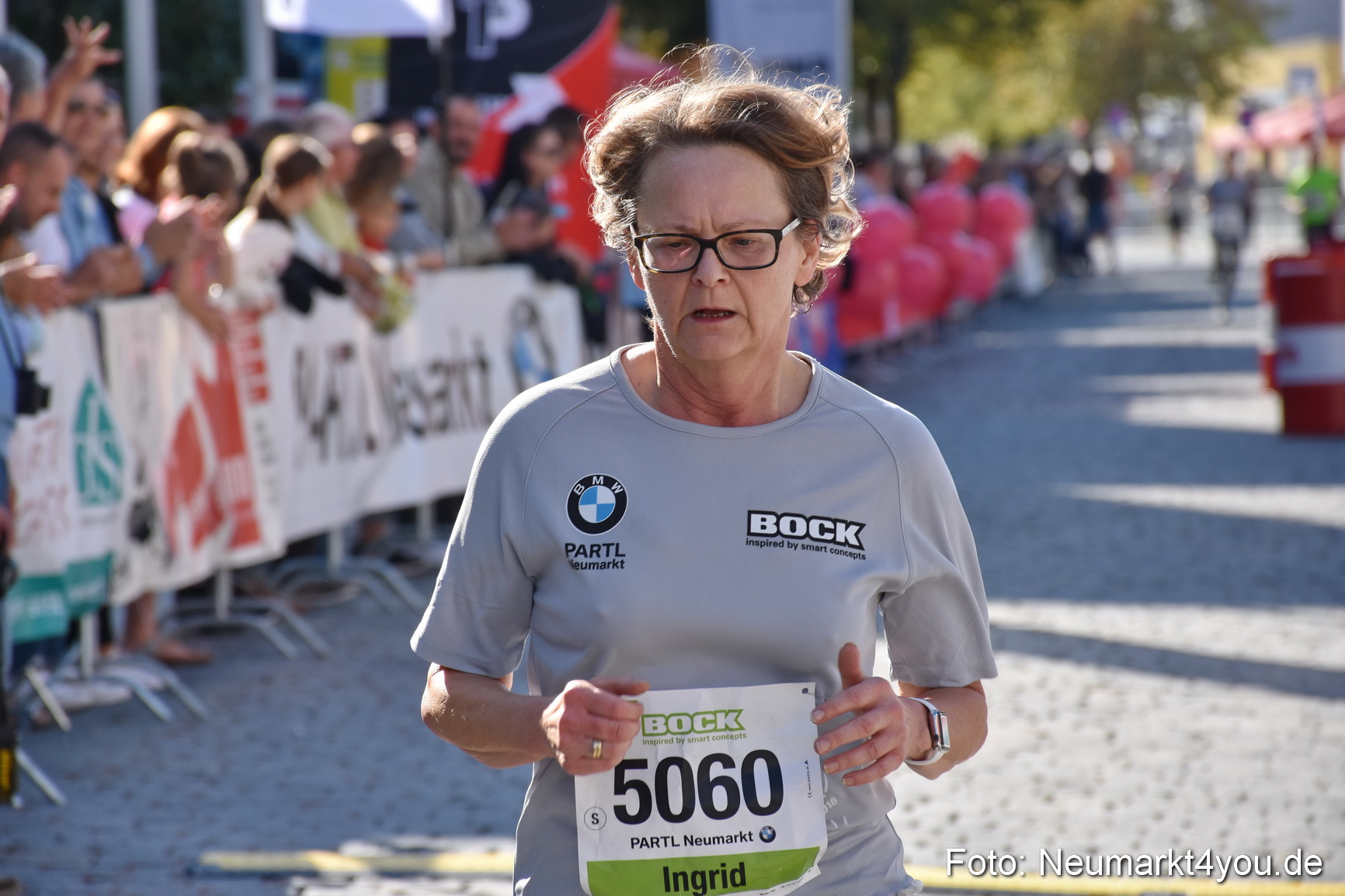 Zieleinlauf Stadtlauf Neumarkt 2018 0094