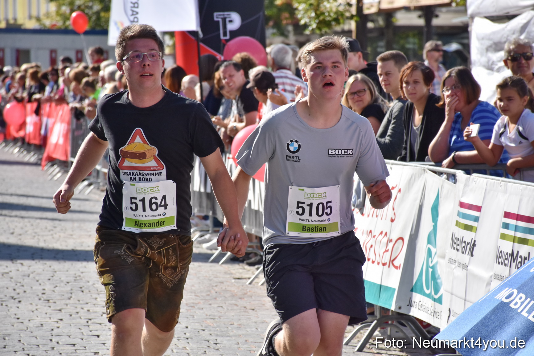 Zieleinlauf Stadtlauf Neumarkt 2018 0106