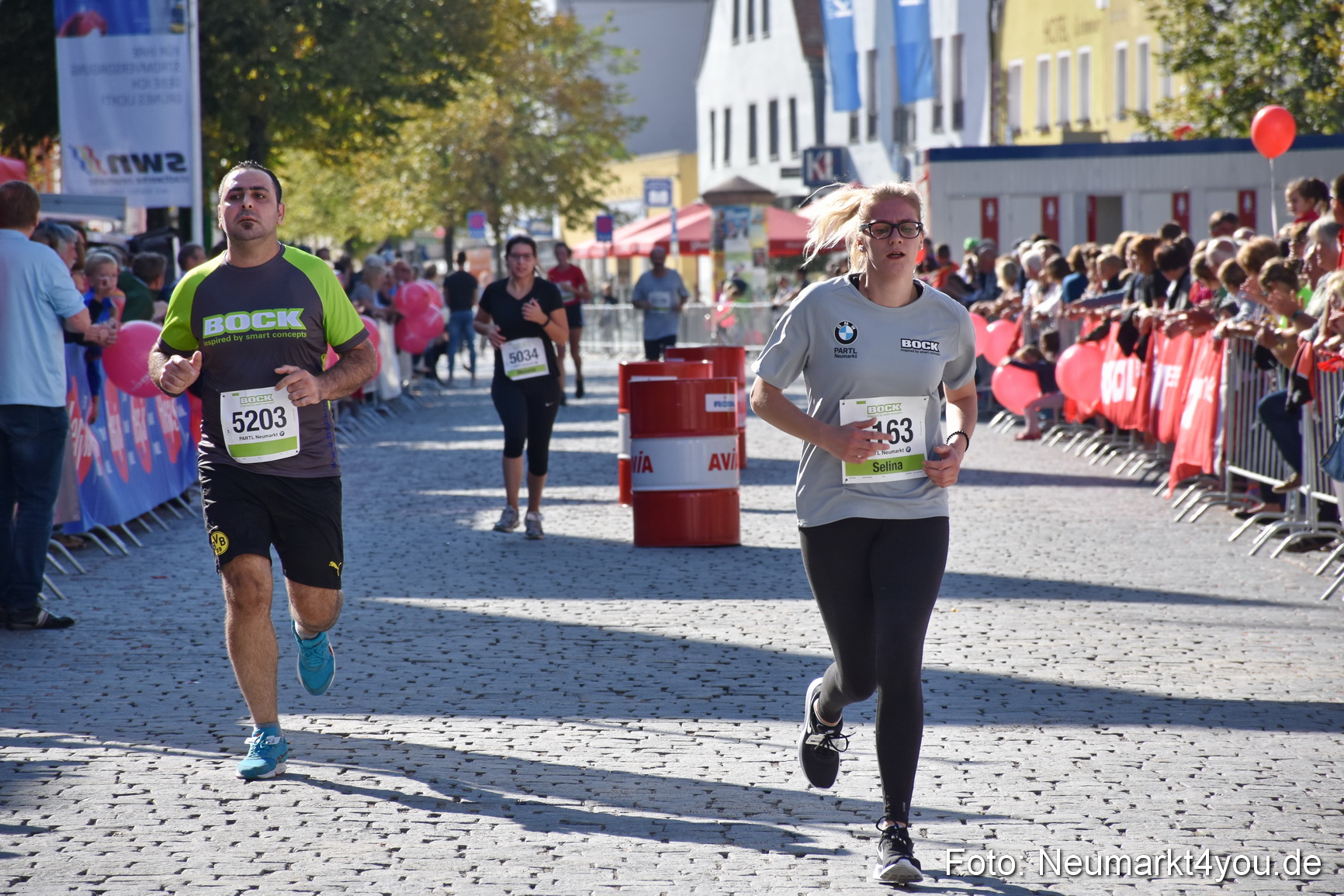 Zieleinlauf Stadtlauf Neumarkt 2018 0109