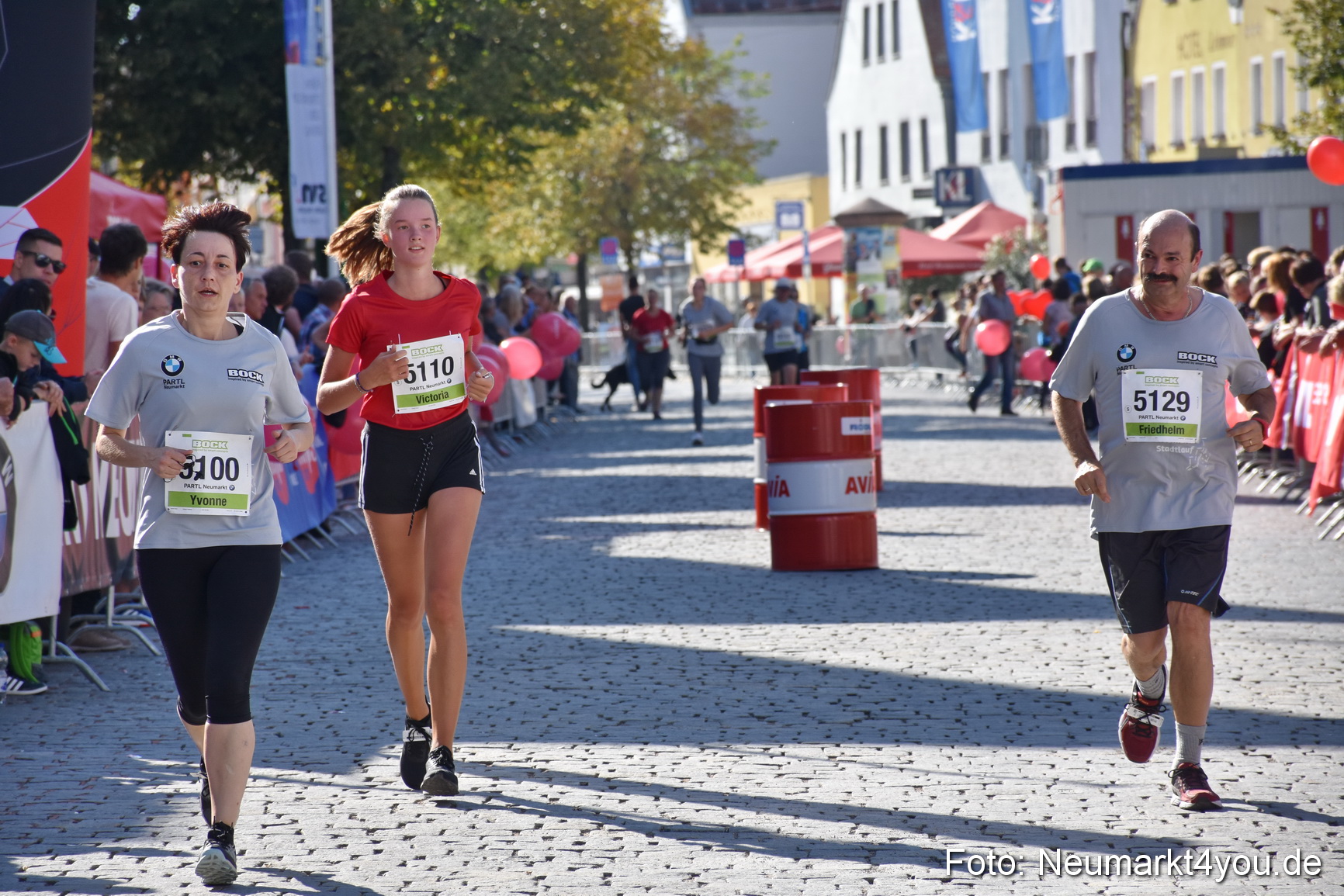 Zieleinlauf Stadtlauf Neumarkt 2018 0111