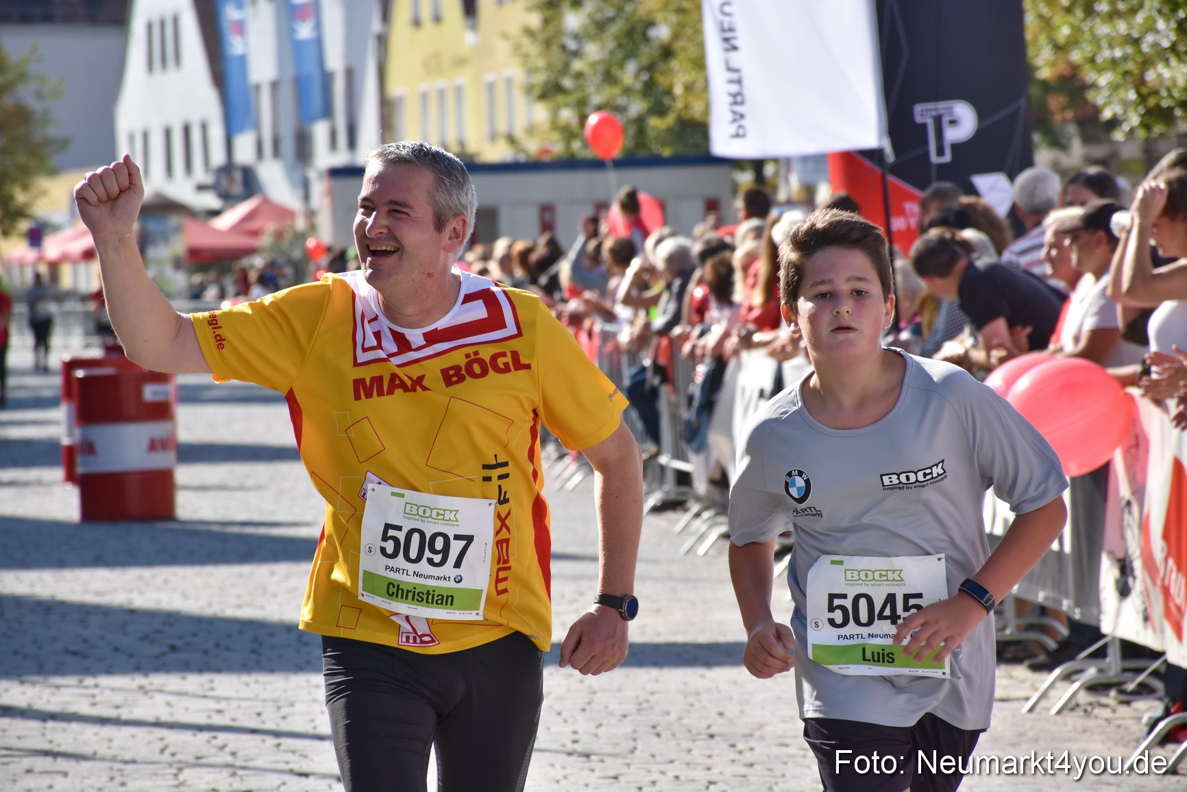 Zieleinlauf Stadtlauf Neumarkt 2018 0118