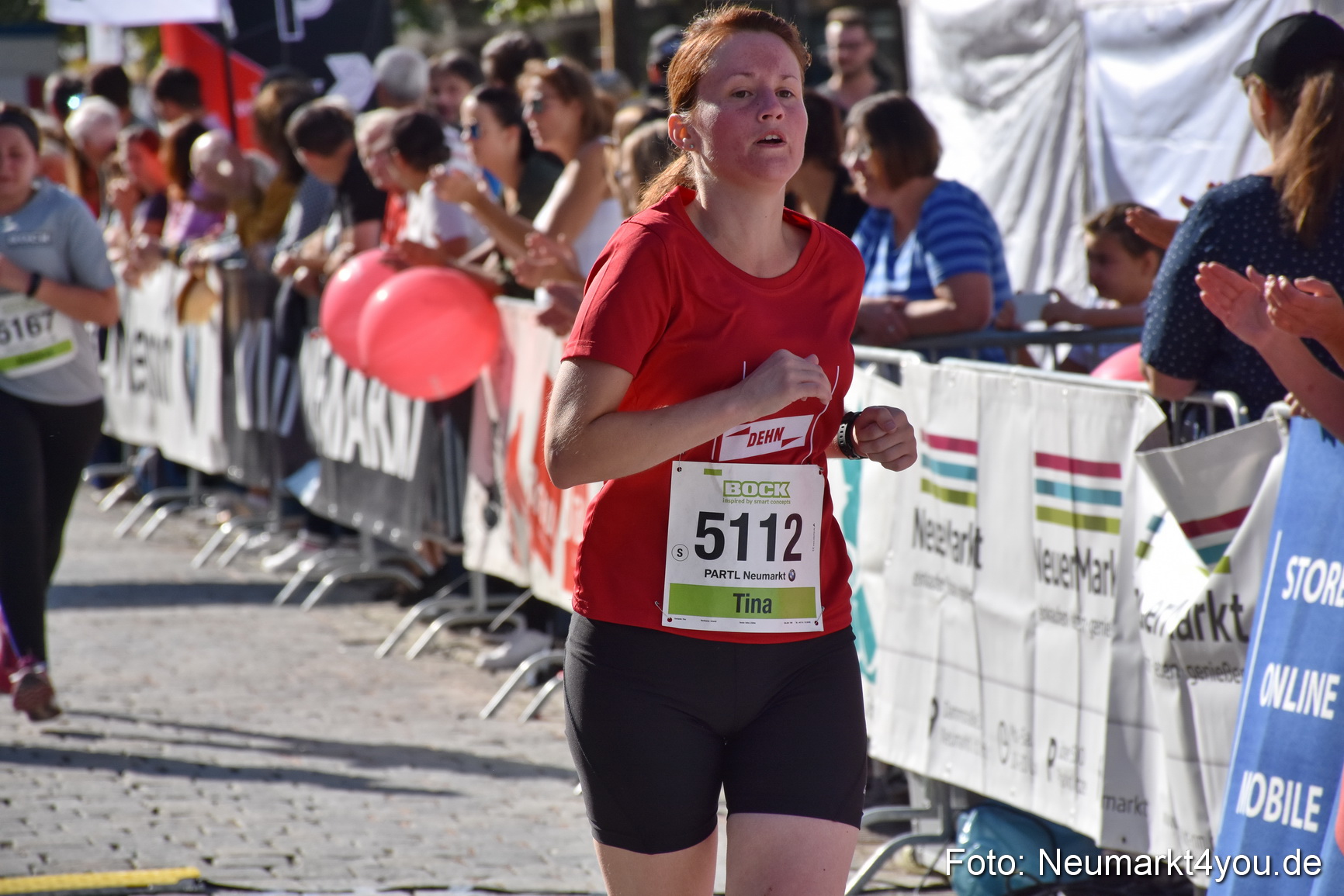 Zieleinlauf Stadtlauf Neumarkt 2018 0122