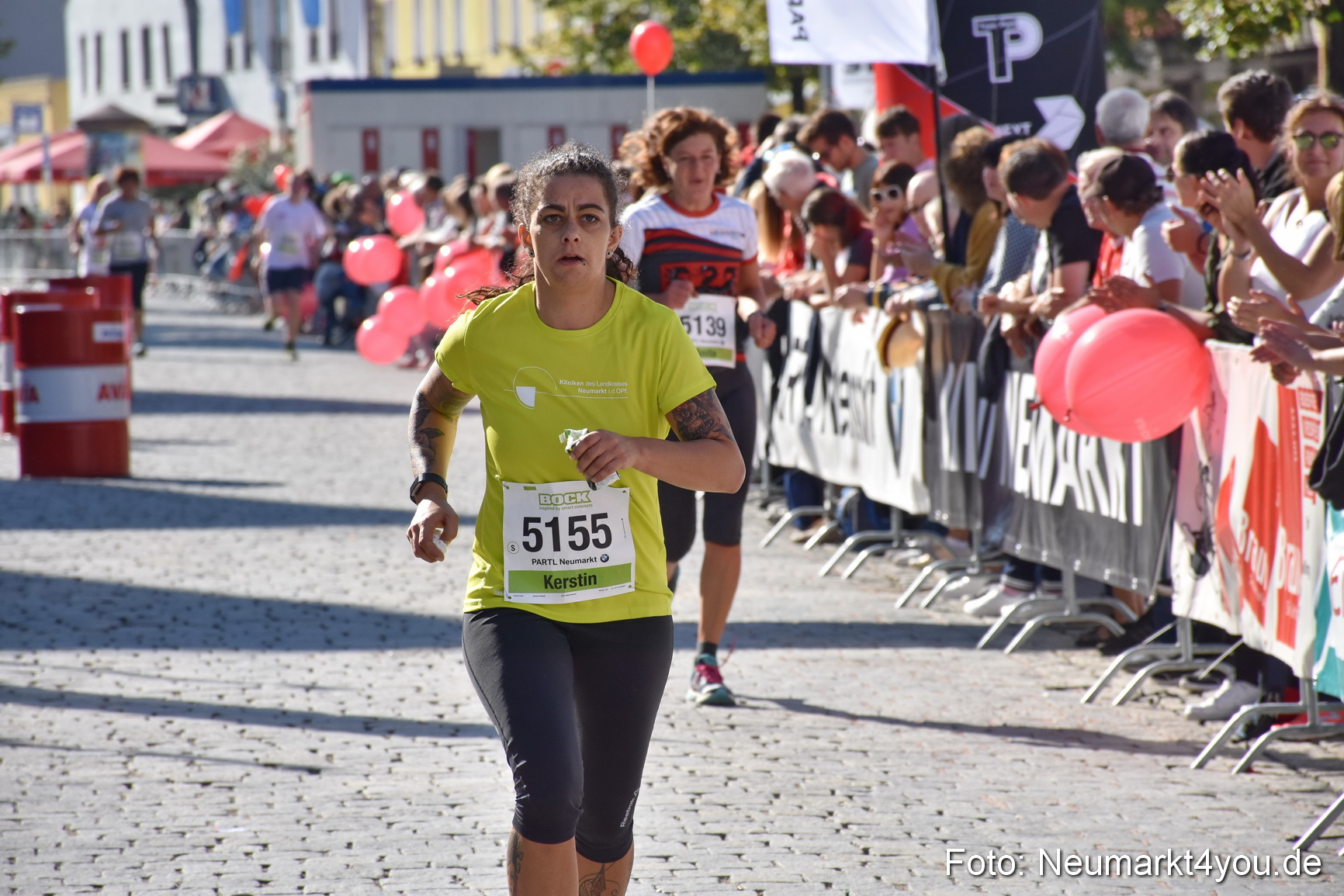 Zieleinlauf Stadtlauf Neumarkt 2018 0126