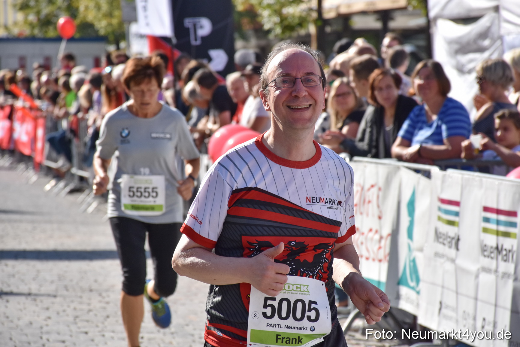 Zieleinlauf Stadtlauf Neumarkt 2018 0132