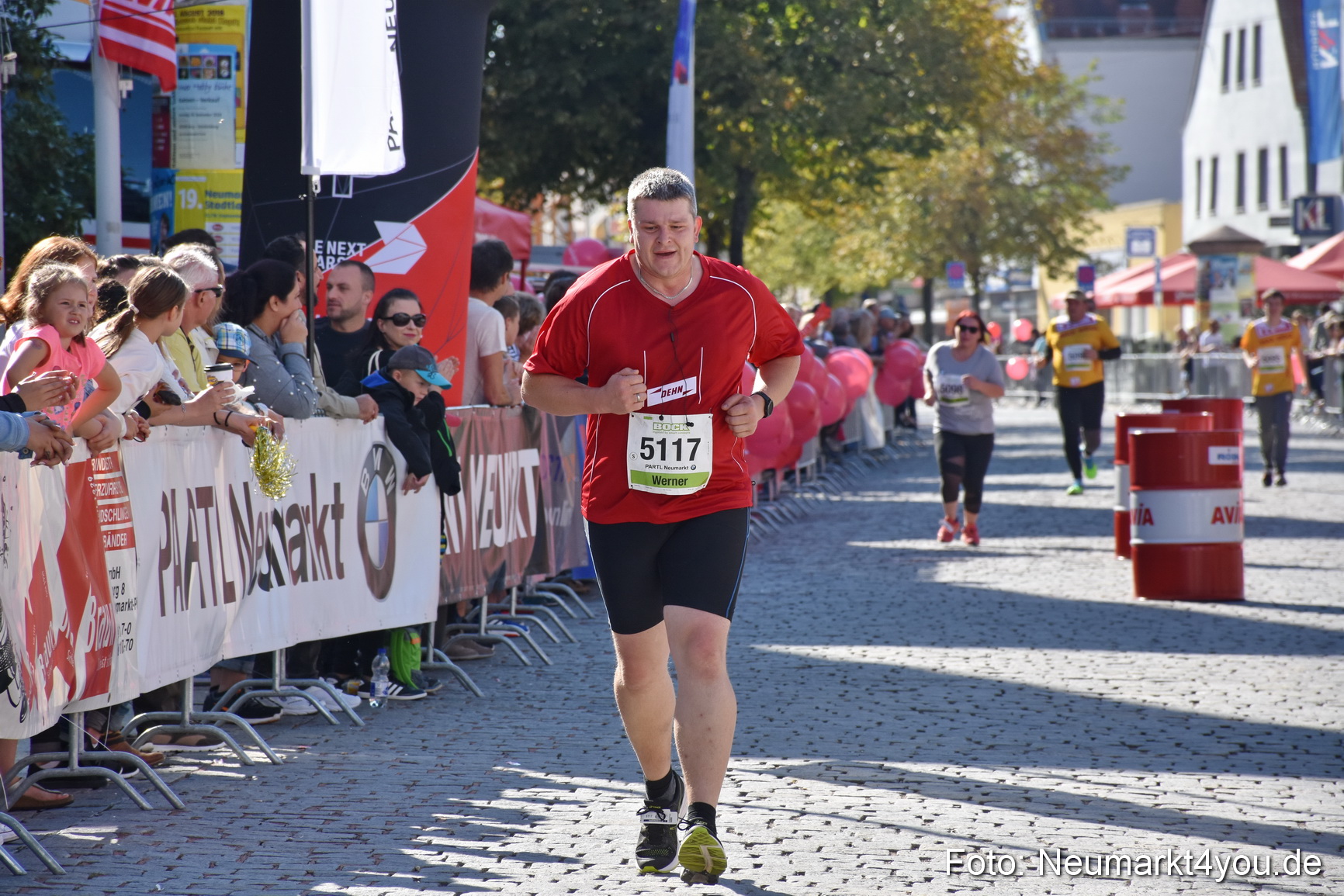 Zieleinlauf Stadtlauf Neumarkt 2018 0142