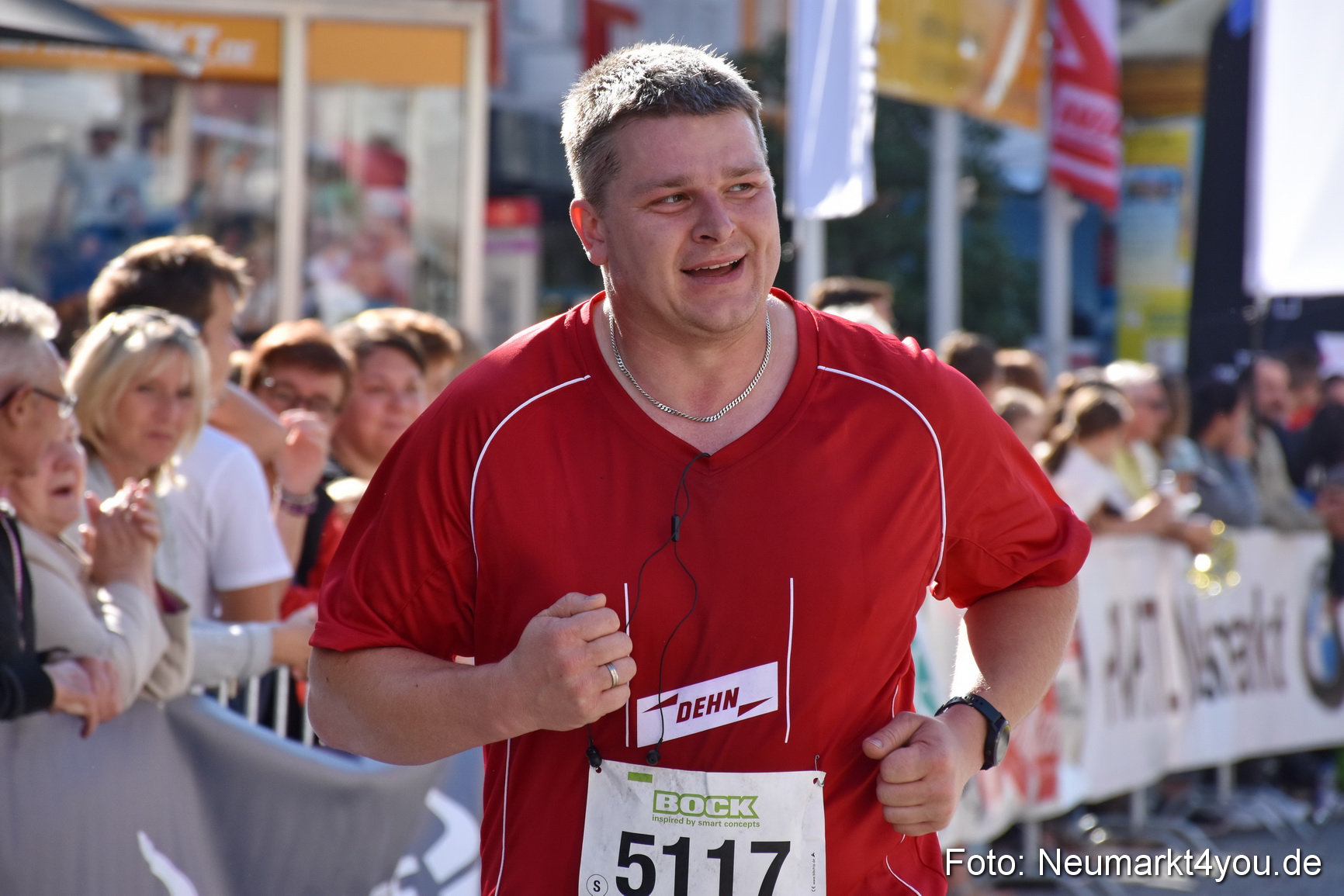 Zieleinlauf Stadtlauf Neumarkt 2018 0143