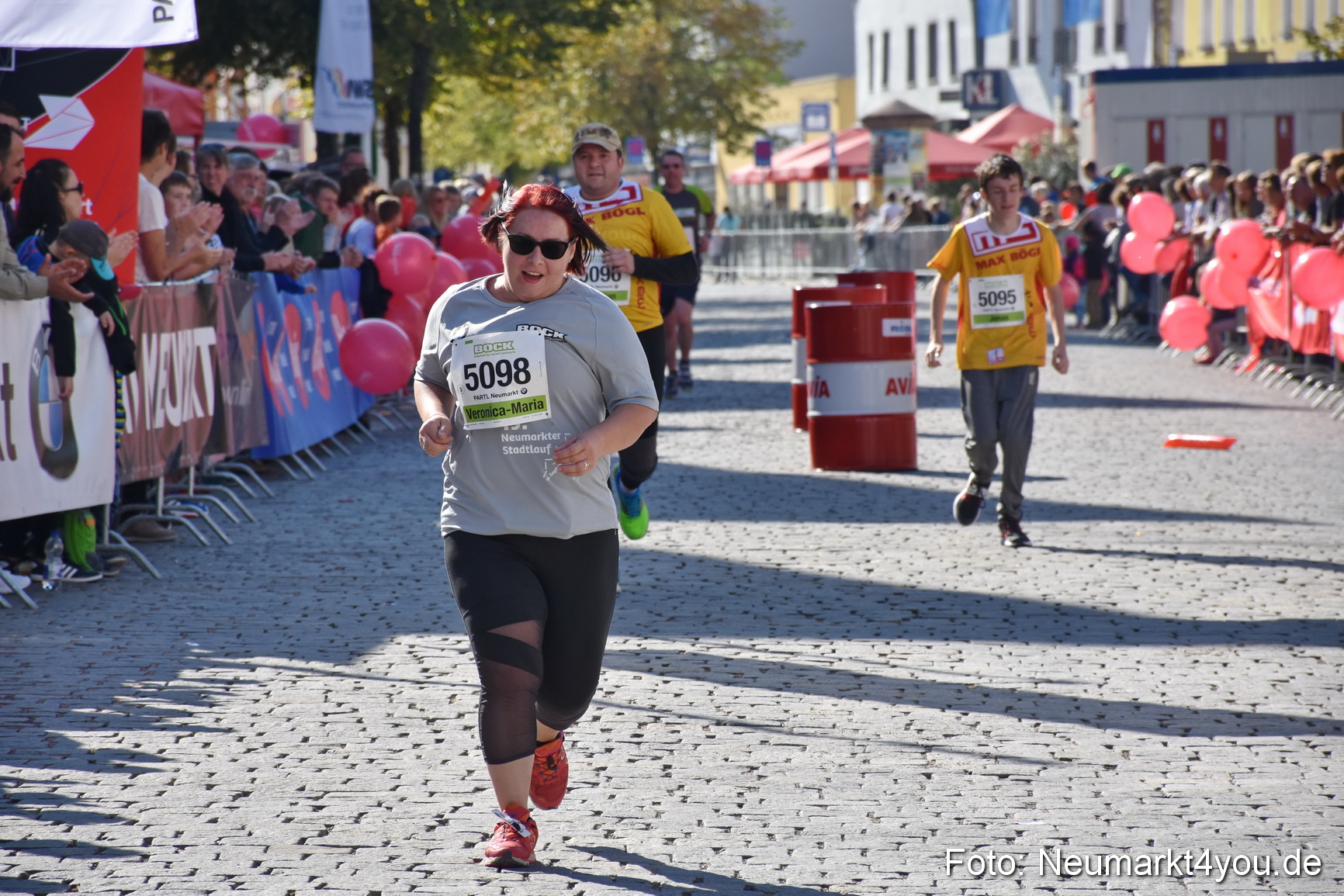 Zieleinlauf Stadtlauf Neumarkt 2018 0145