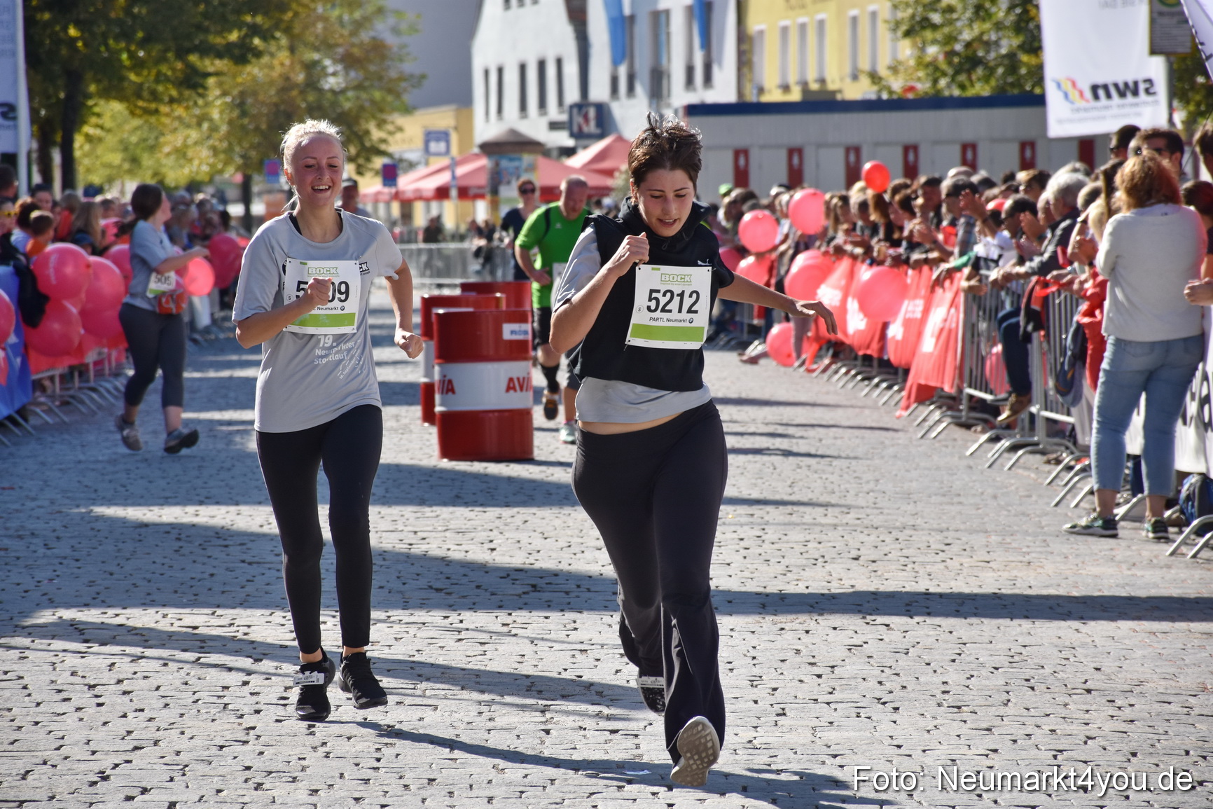 Zieleinlauf Stadtlauf Neumarkt 2018 0152