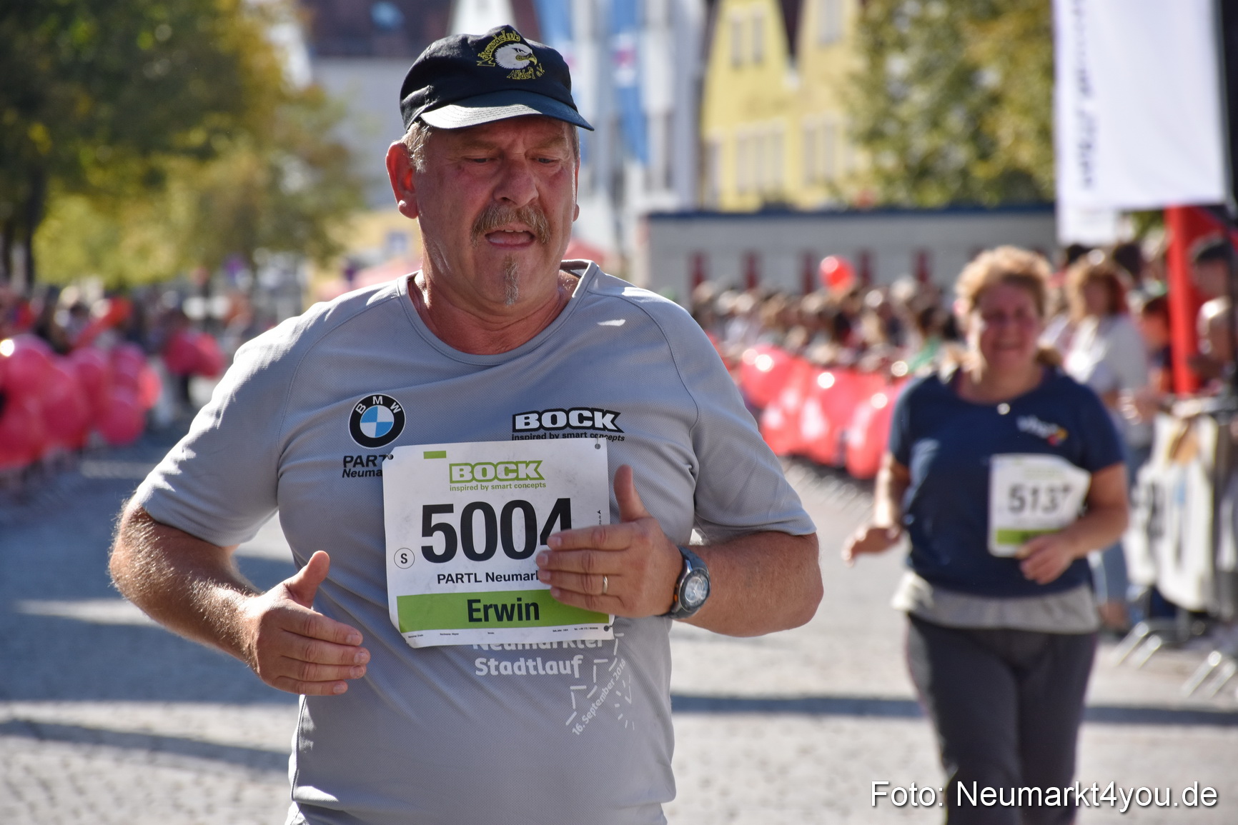 Zieleinlauf Stadtlauf Neumarkt 2018 0156