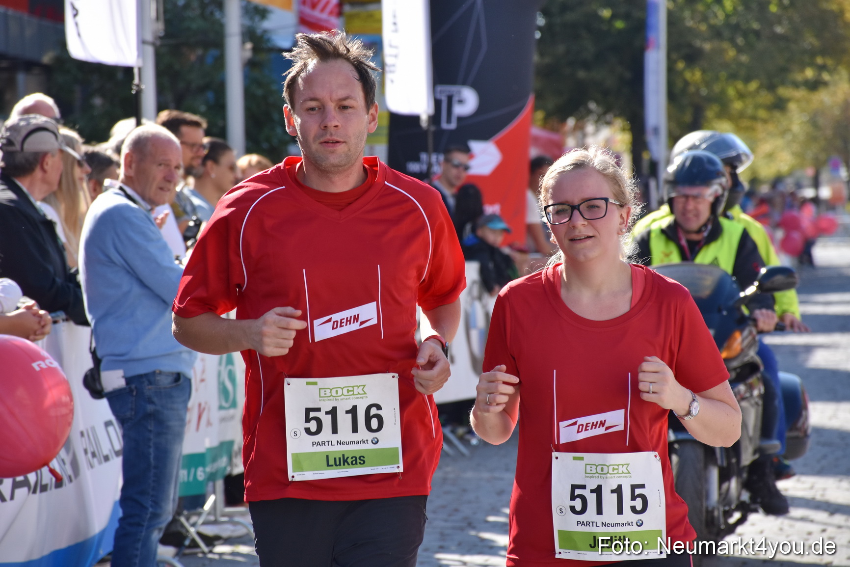 Zieleinlauf Stadtlauf Neumarkt 2018 0169