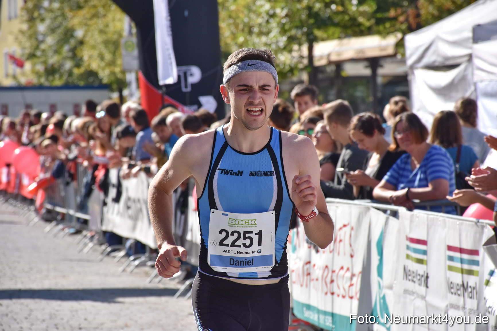Zieleinlauf Stadtlauf Neumarkt 2018 0189