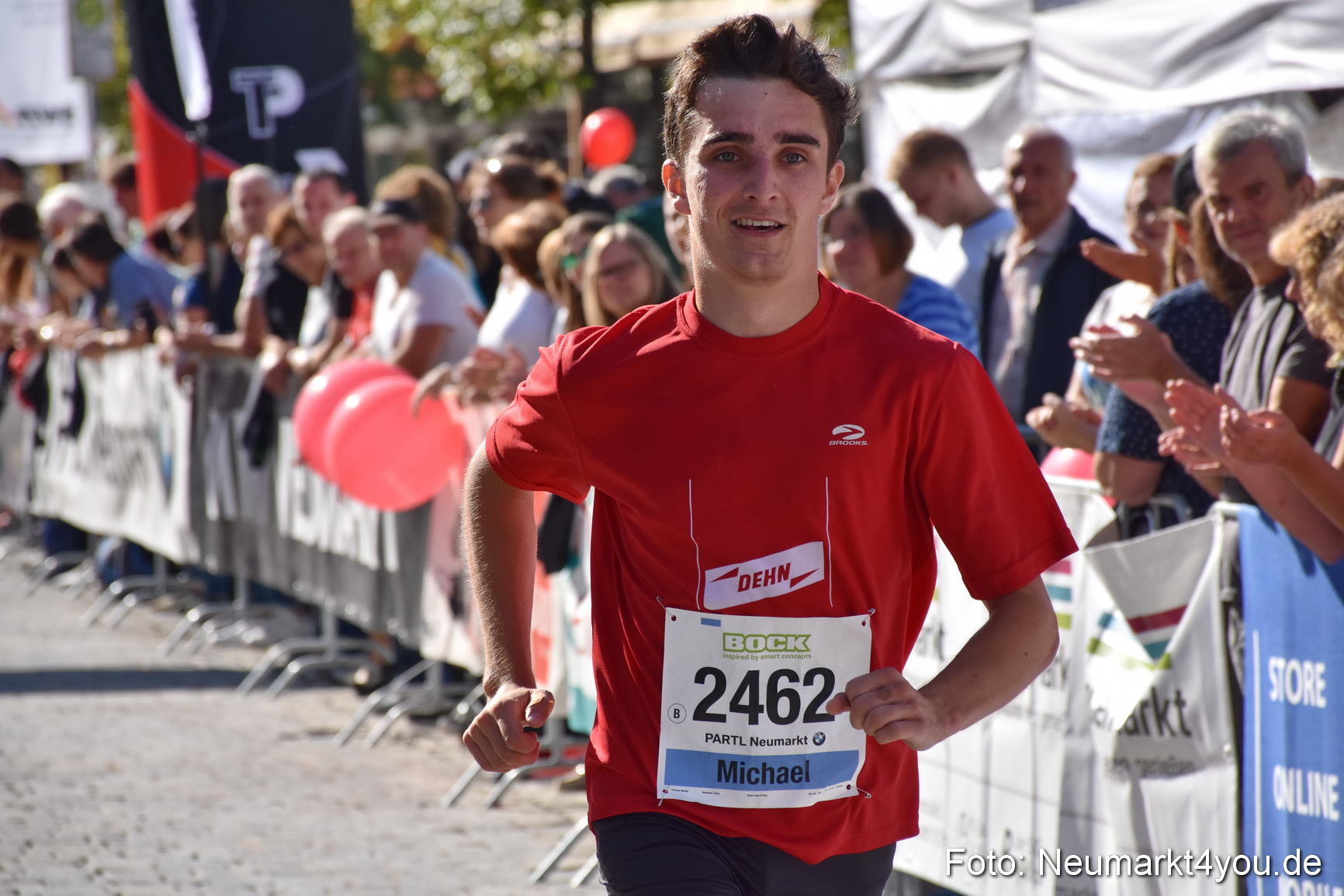 Zieleinlauf Stadtlauf Neumarkt 2018 0201
