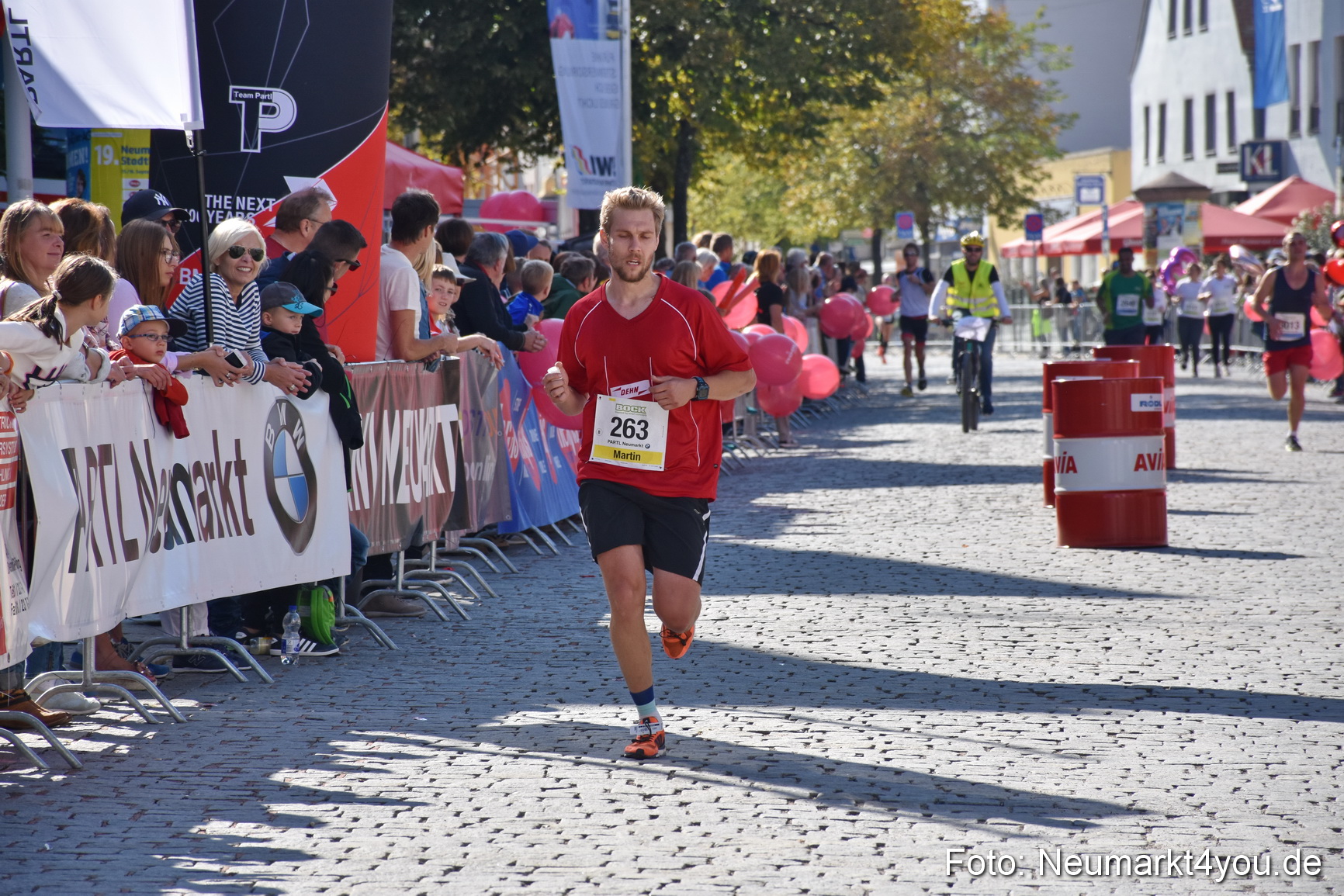 Zieleinlauf Stadtlauf Neumarkt 2018 0204