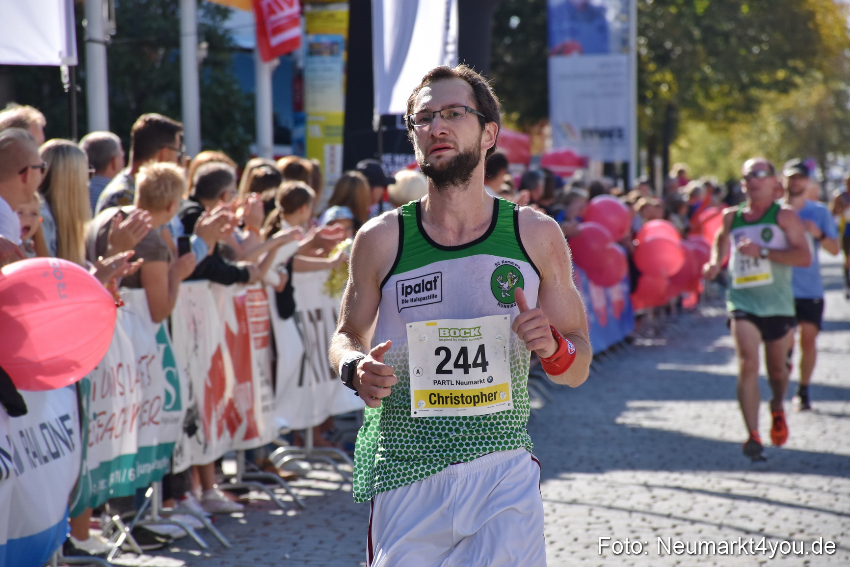 Zieleinlauf Stadtlauf Neumarkt 2018 0220