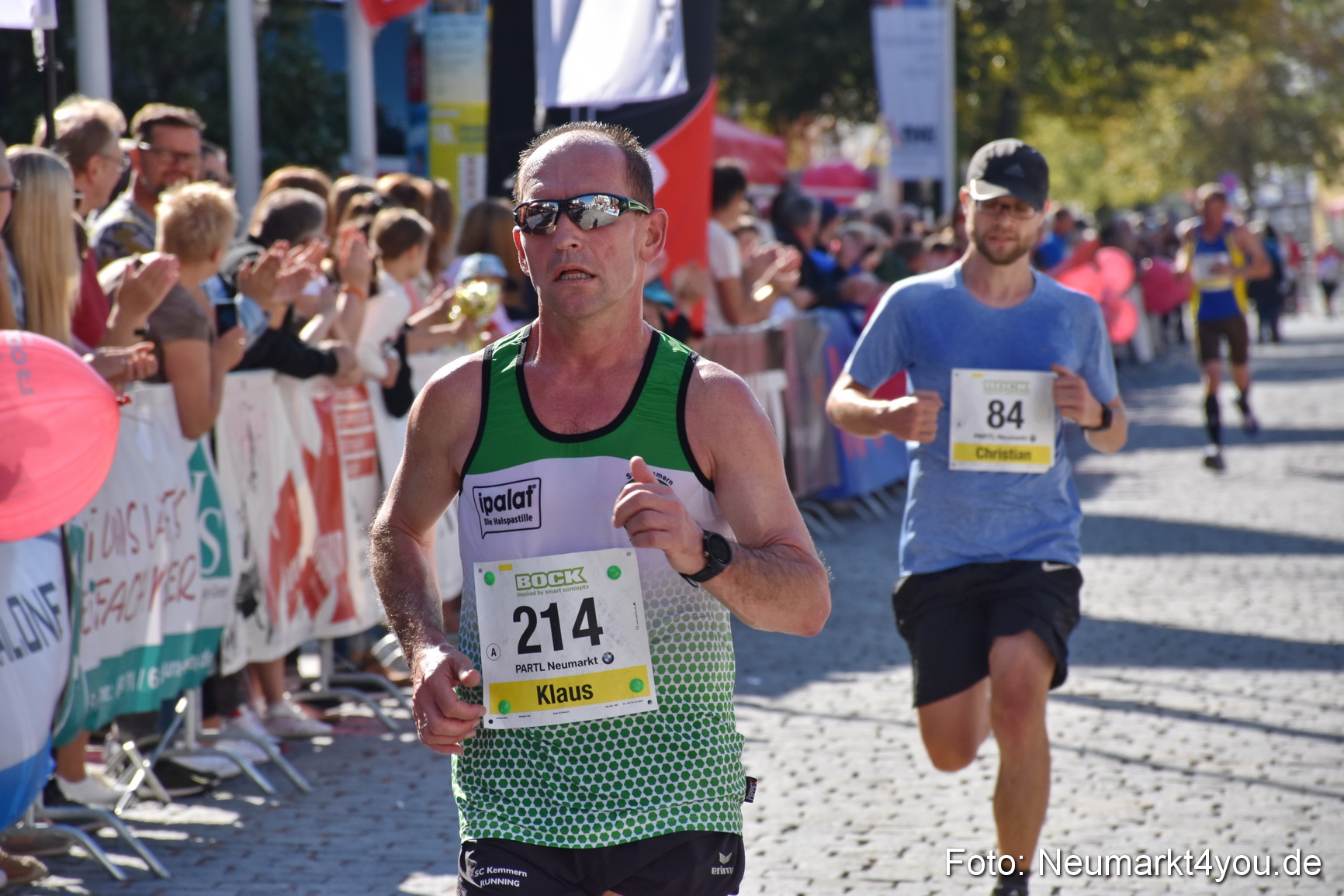 Zieleinlauf Stadtlauf Neumarkt 2018 0221