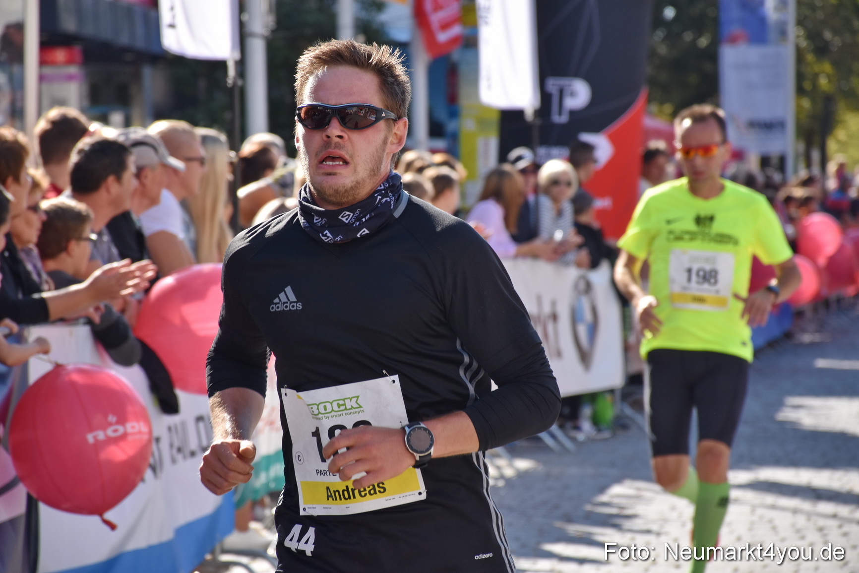 Zieleinlauf Stadtlauf Neumarkt 2018 0228