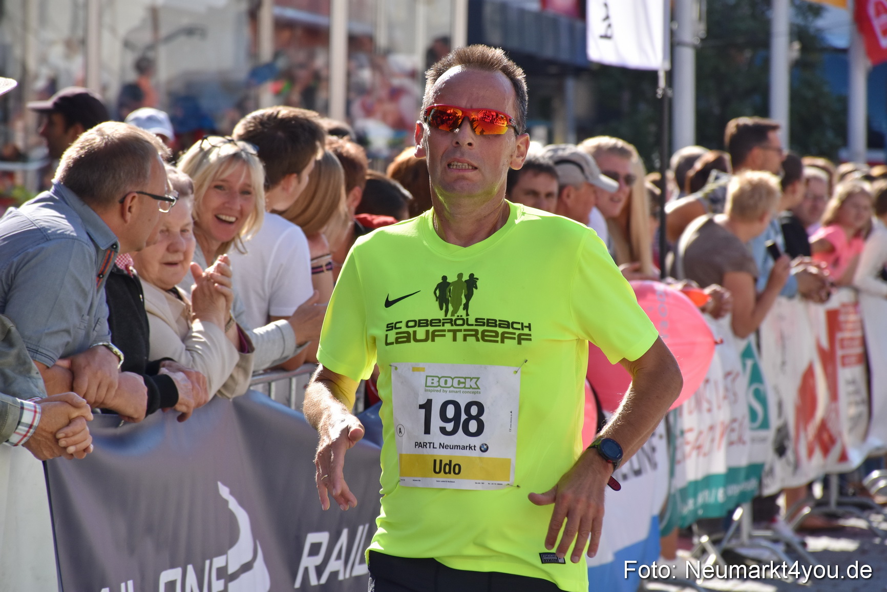 Zieleinlauf Stadtlauf Neumarkt 2018 0229