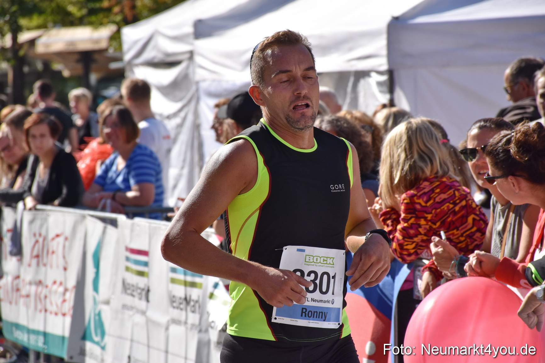 Zieleinlauf Stadtlauf Neumarkt 2018 0230