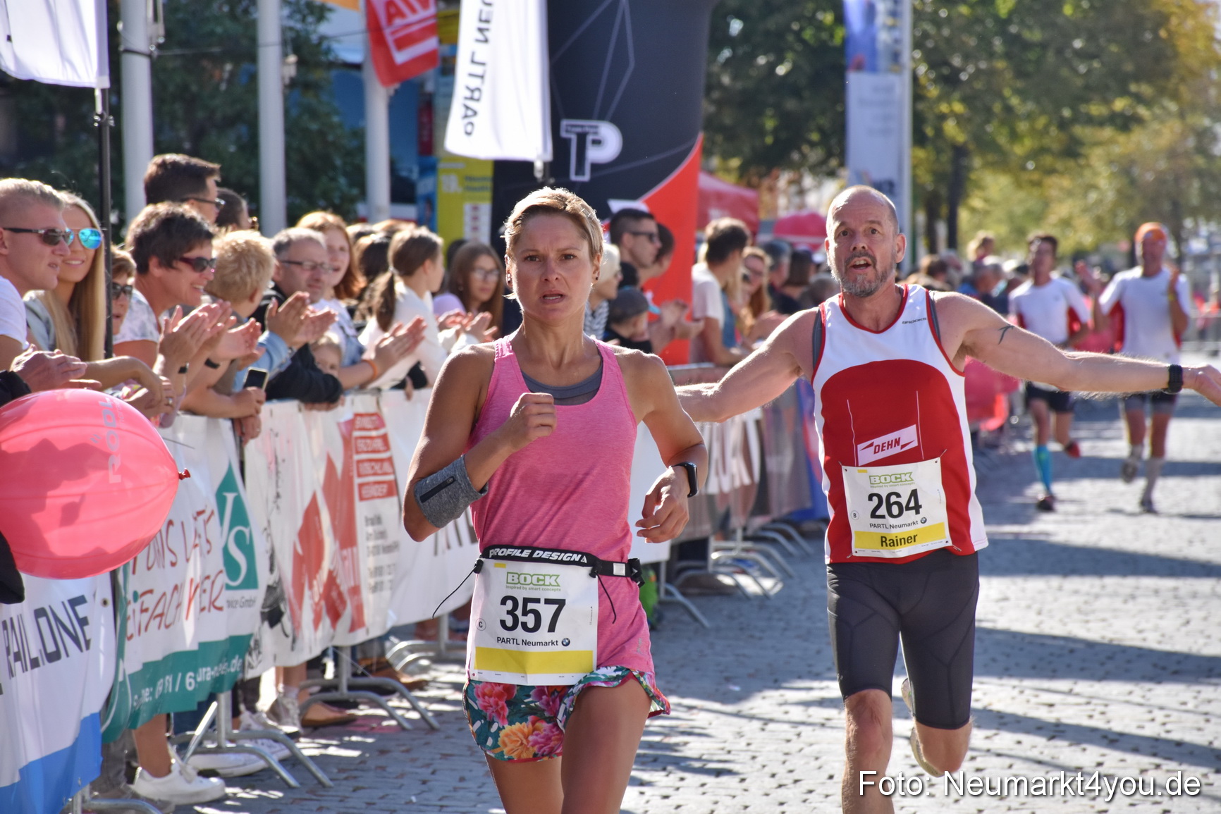 Zieleinlauf Stadtlauf Neumarkt 2018 0240