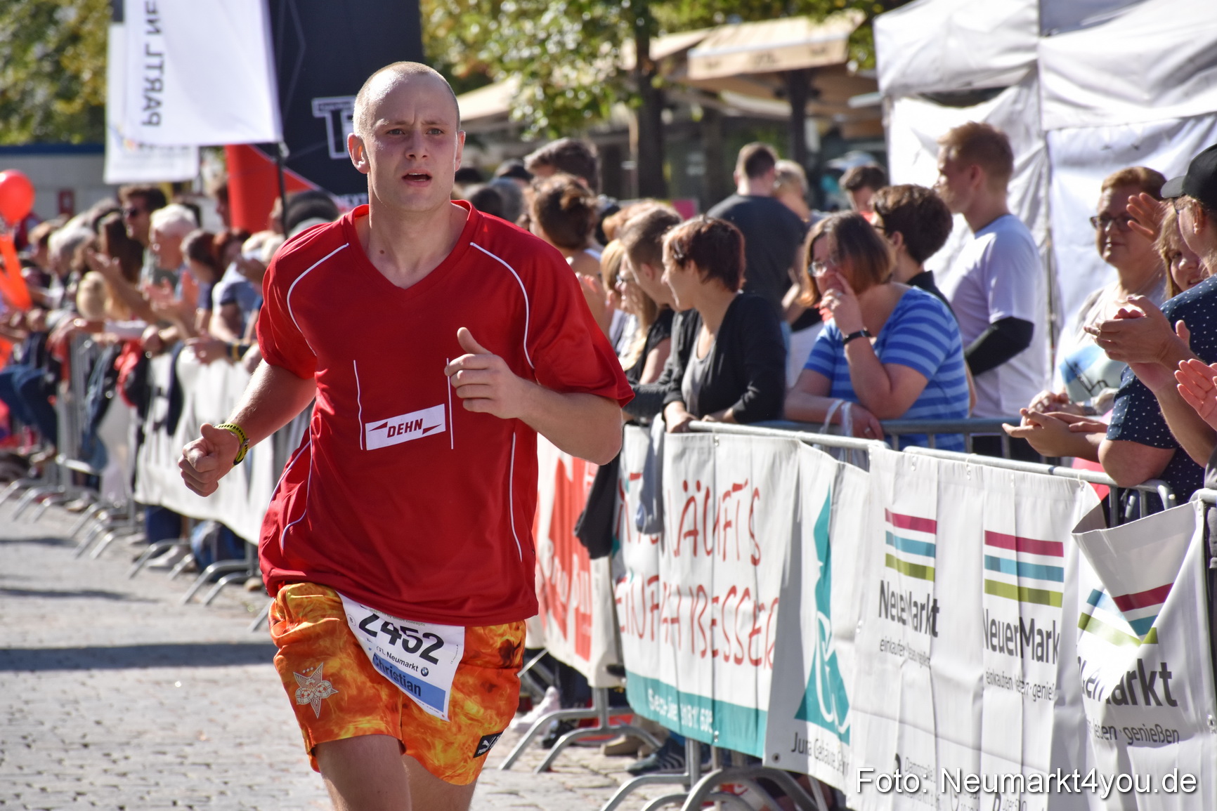 Zieleinlauf Stadtlauf Neumarkt 2018 0245