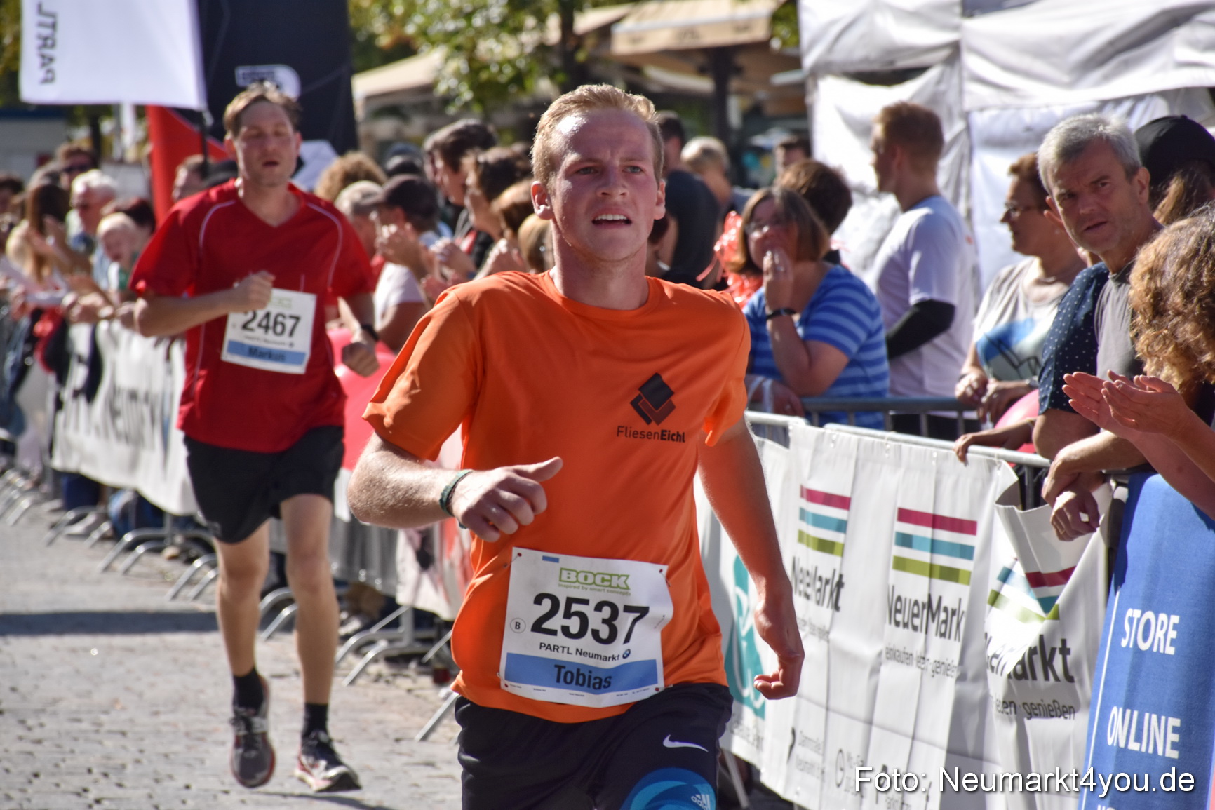 Zieleinlauf Stadtlauf Neumarkt 2018 0247