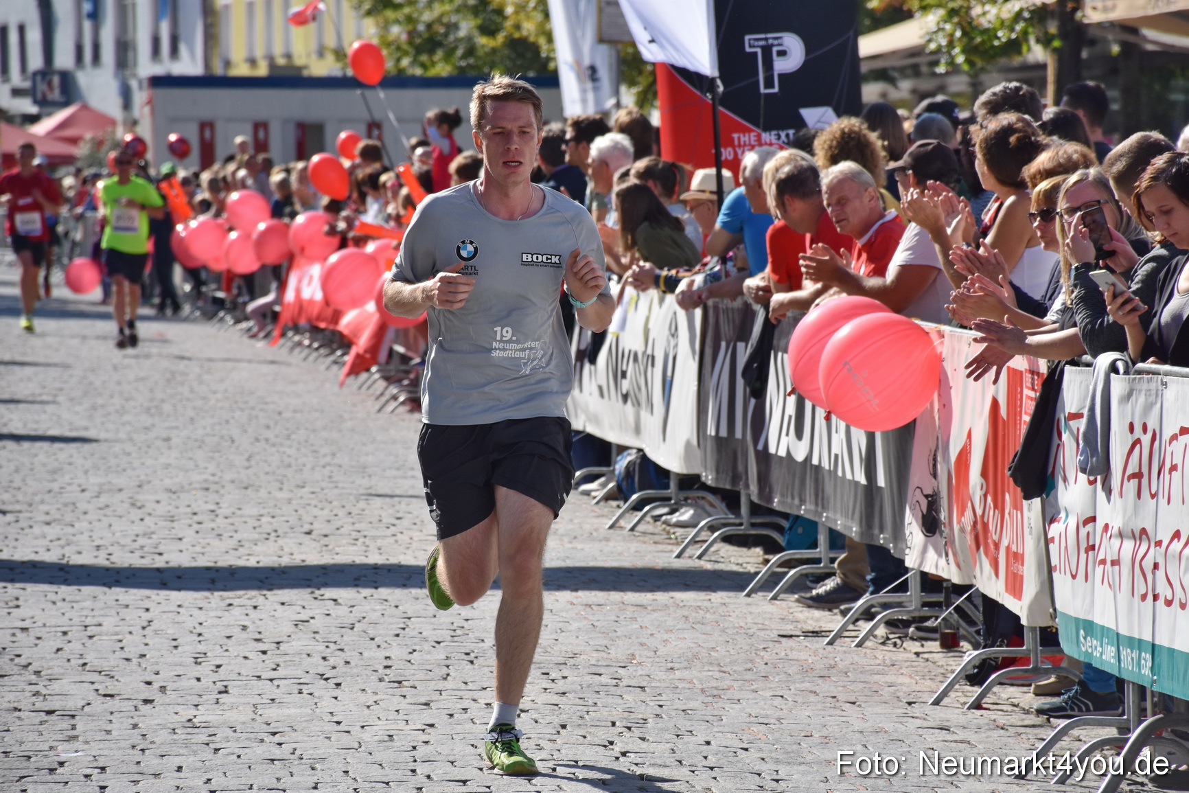 Zieleinlauf Stadtlauf Neumarkt 2018 0264