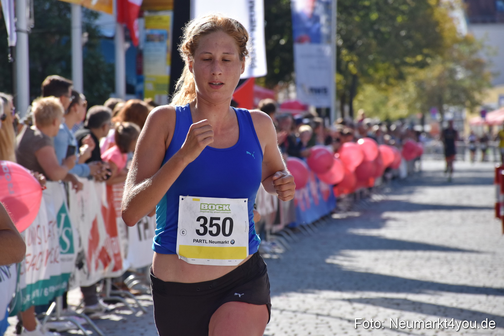 Zieleinlauf Stadtlauf Neumarkt 2018 0266