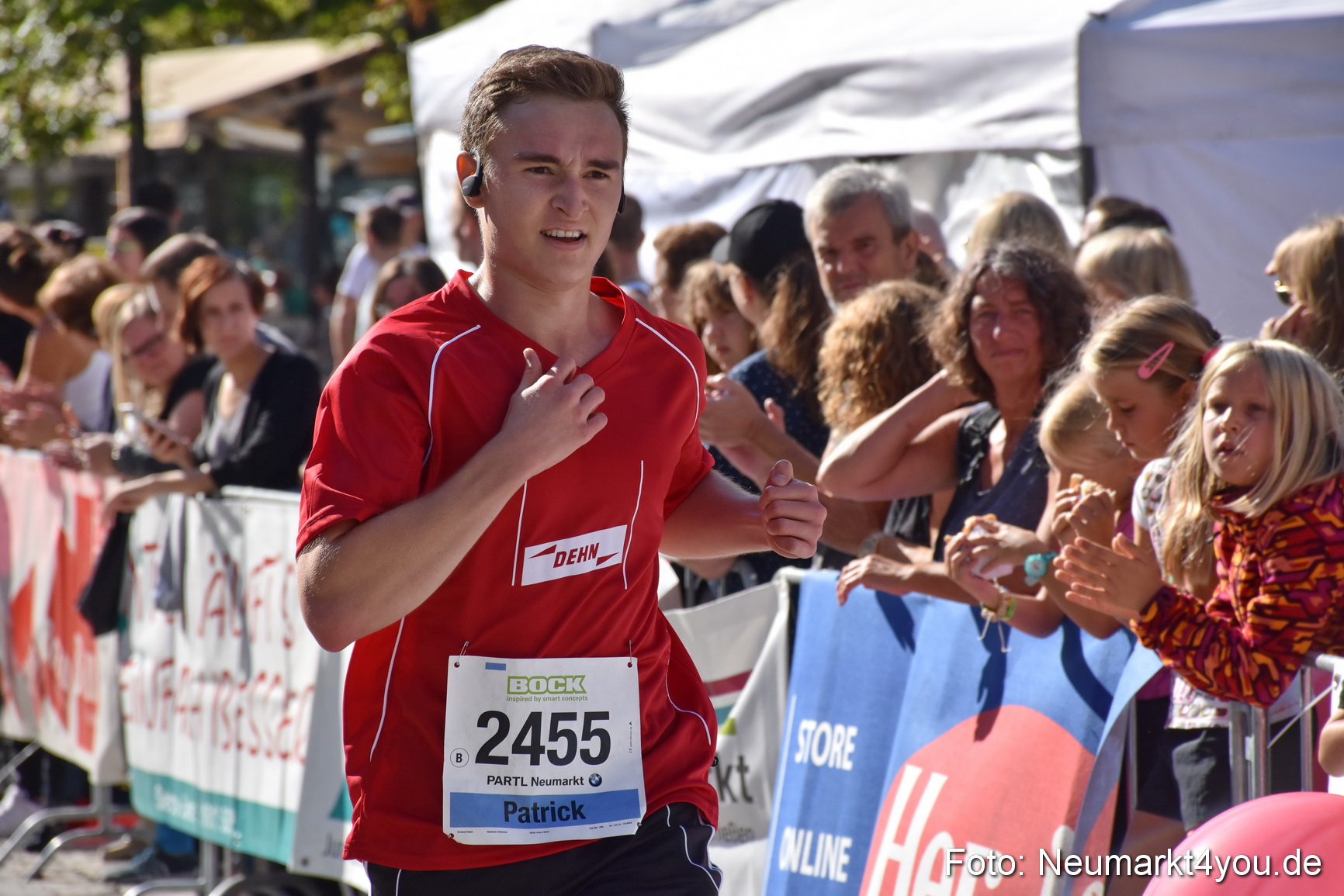 Zieleinlauf Stadtlauf Neumarkt 2018 0270
