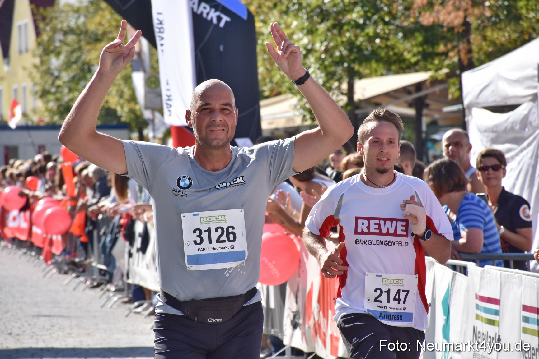 Zieleinlauf Stadtlauf Neumarkt 2018 0276