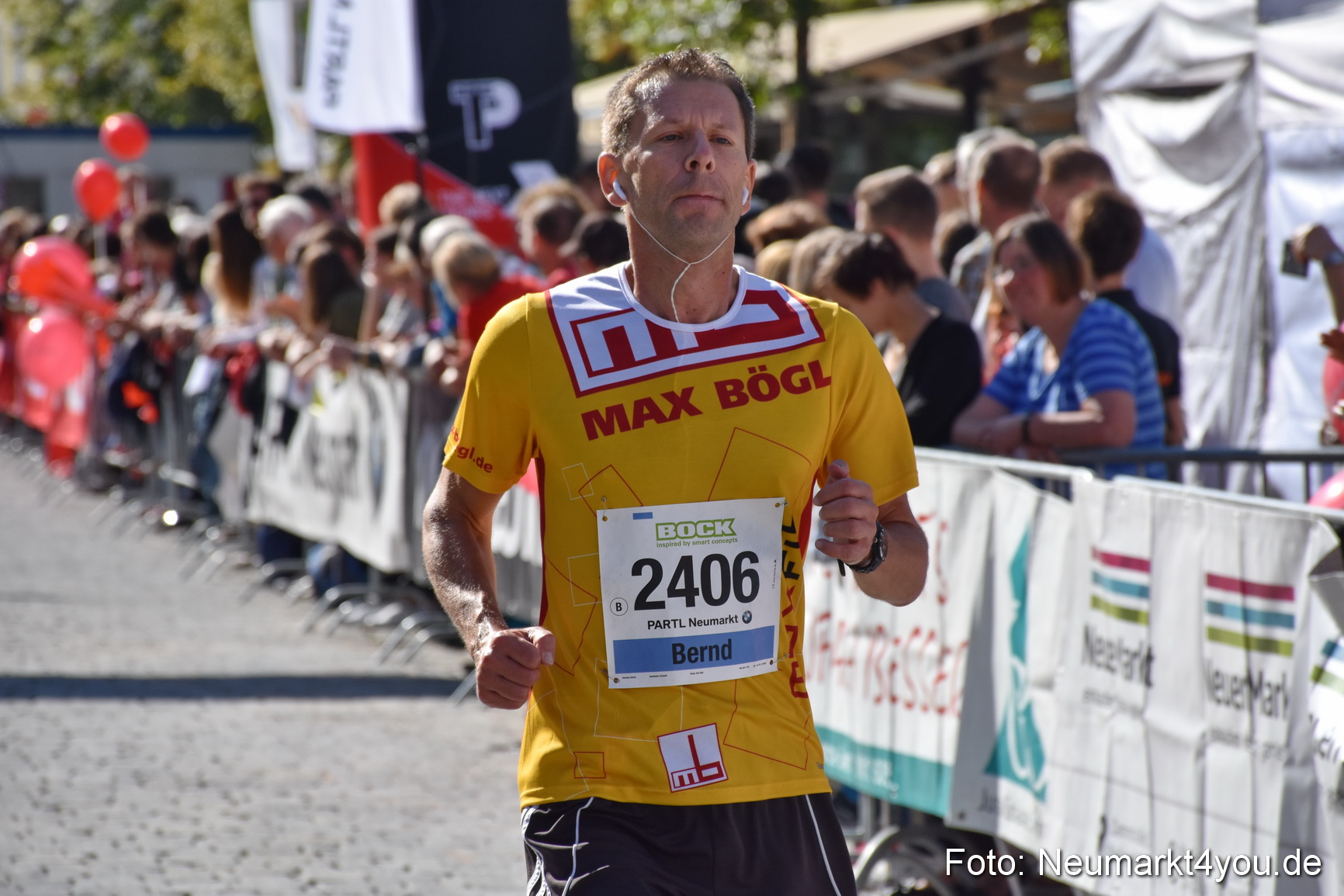 Zieleinlauf Stadtlauf Neumarkt 2018 0298