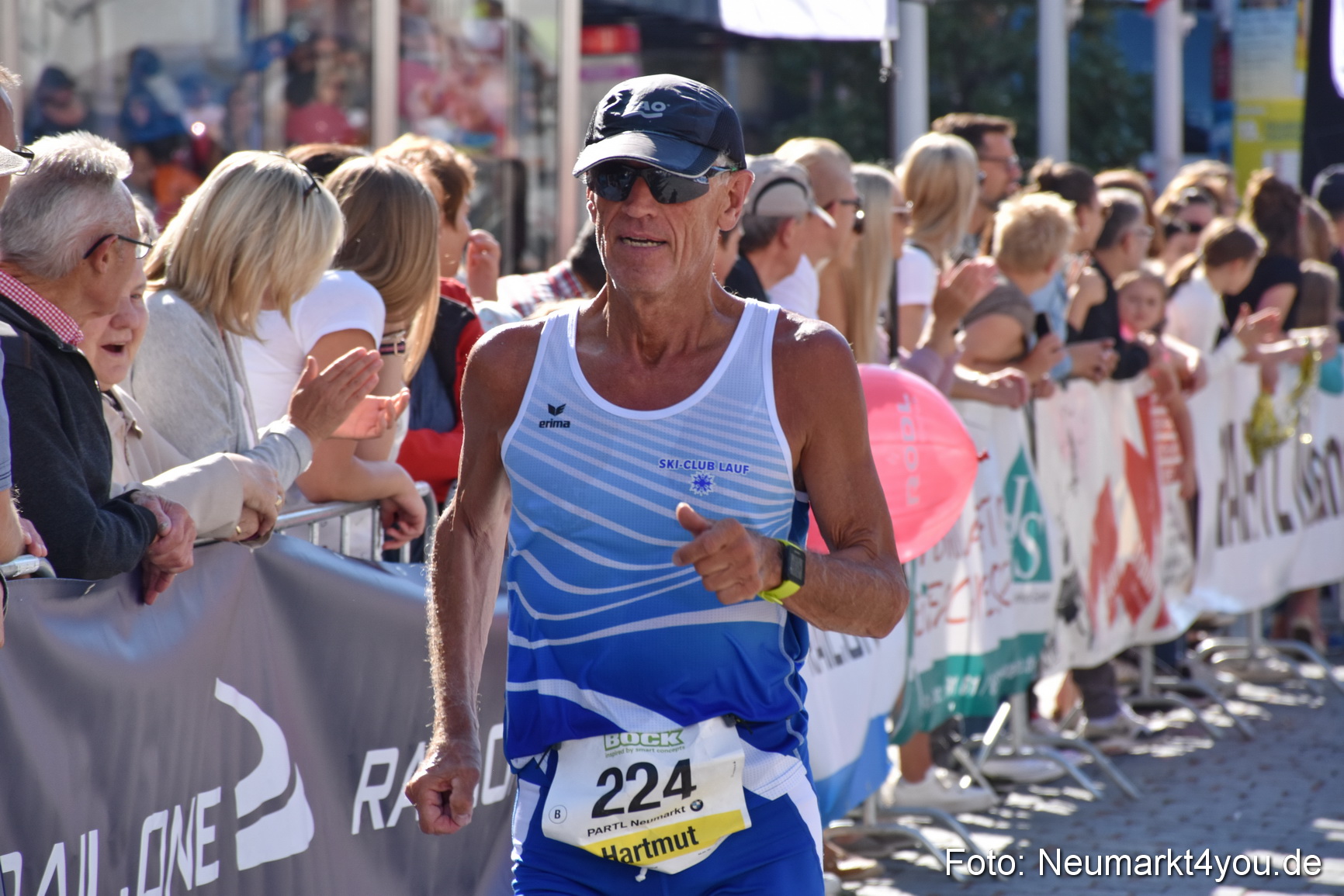 Zieleinlauf Stadtlauf Neumarkt 2018 0299