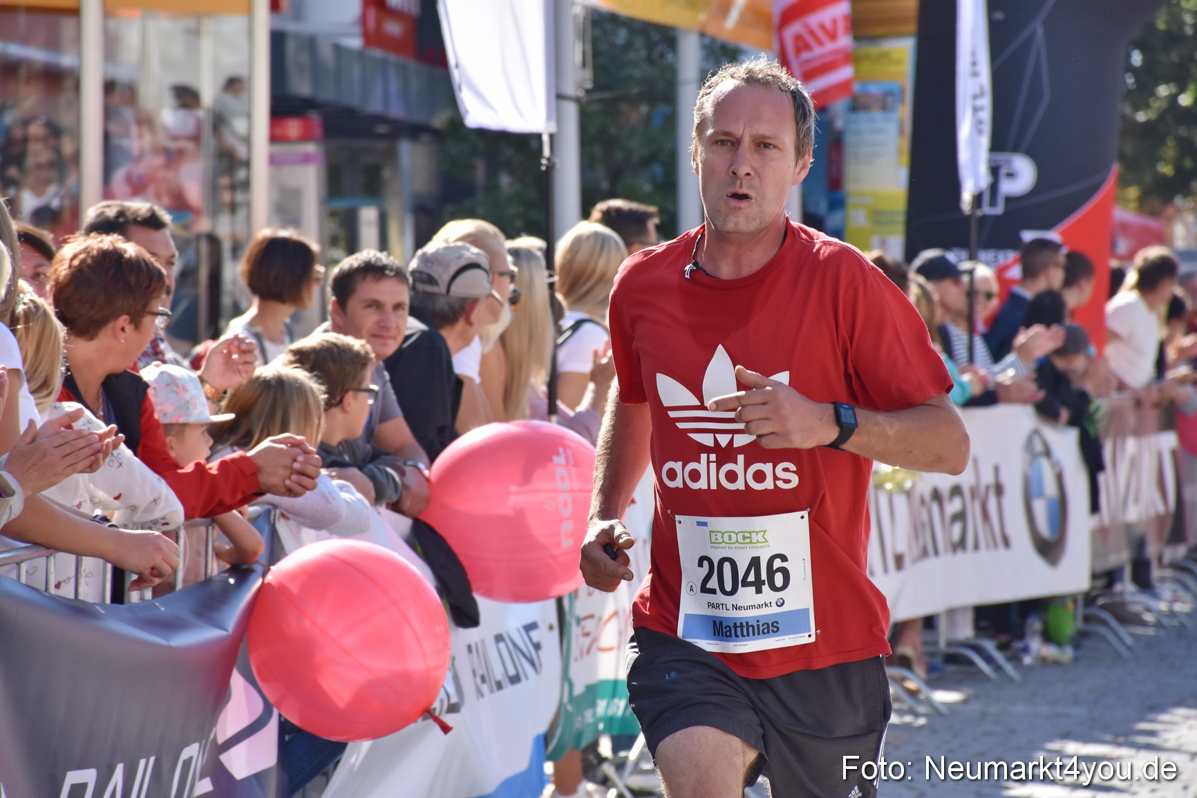 Zieleinlauf Stadtlauf Neumarkt 2018 0301