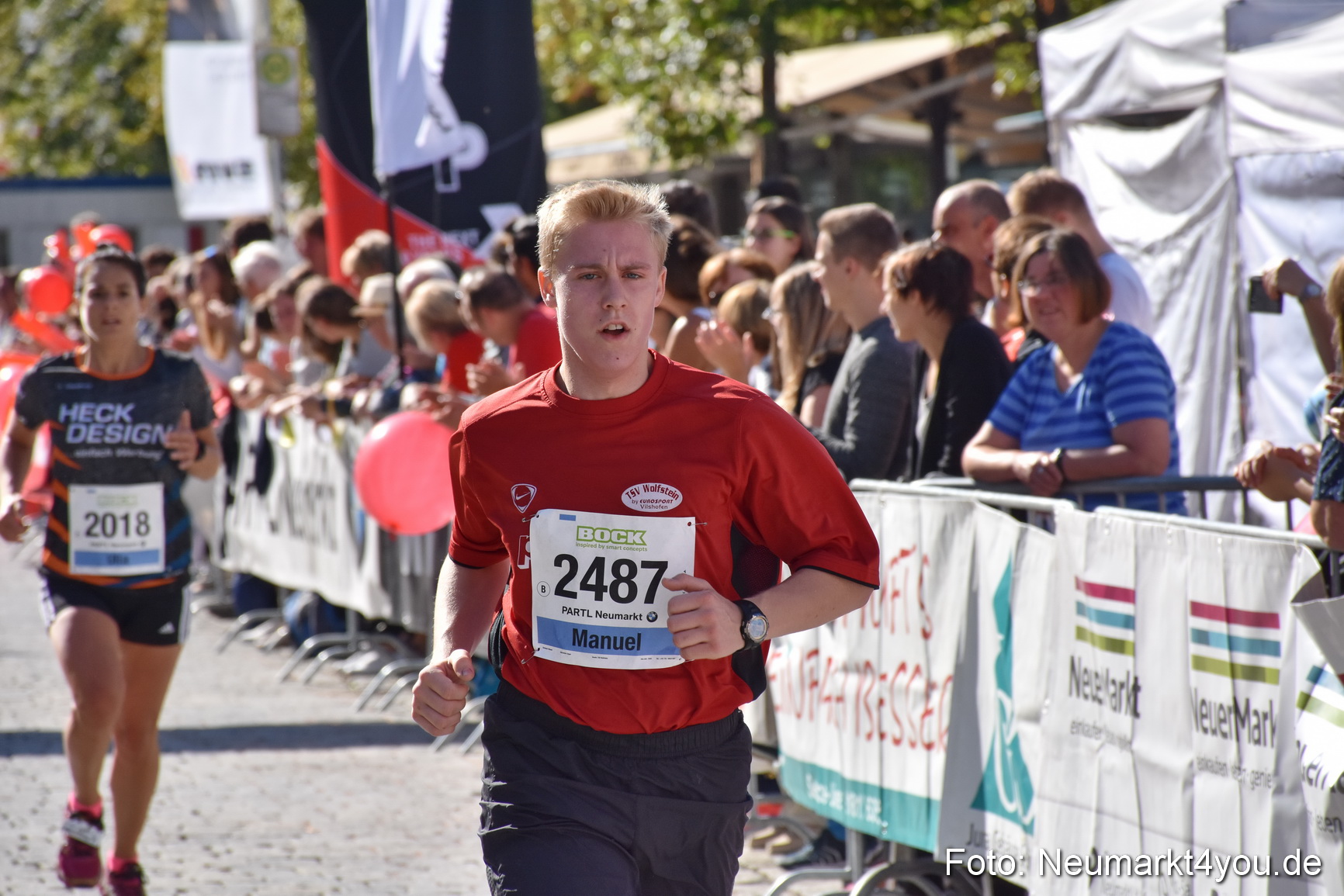 Zieleinlauf Stadtlauf Neumarkt 2018 0307